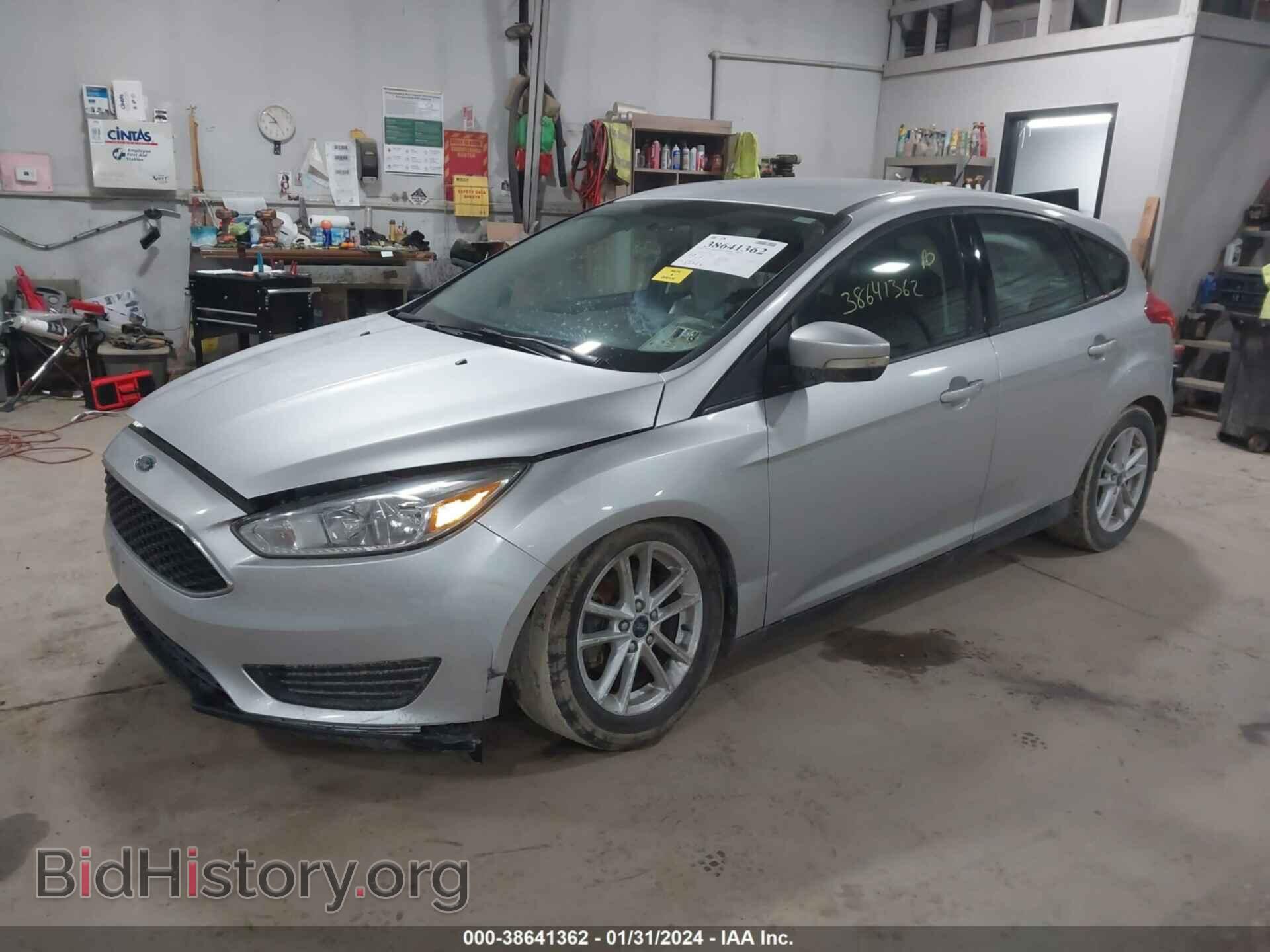 2017 FORD FOCUS - VIN: 1FADP3K29HL200985 - Фото 2