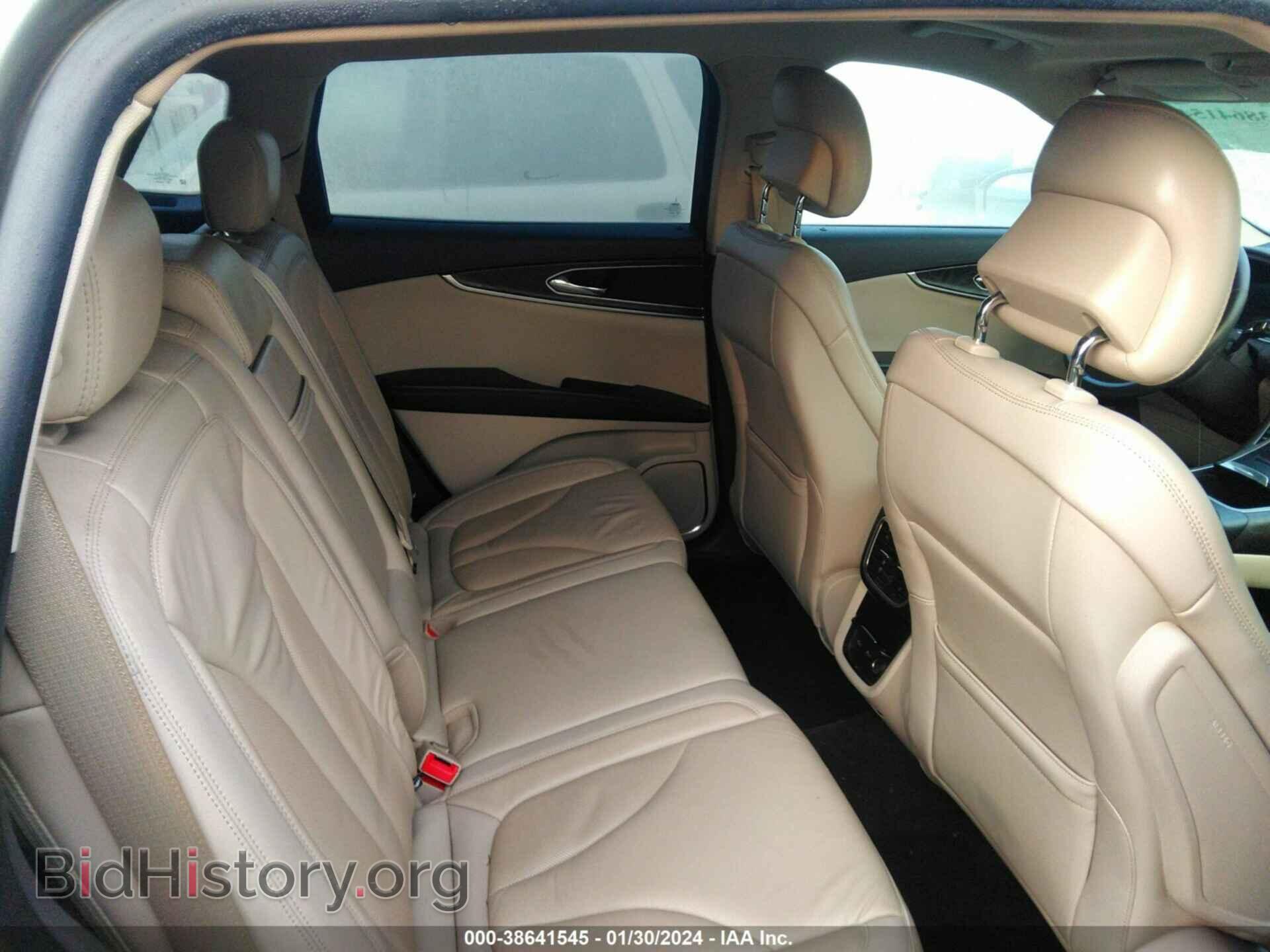 2019 LINCOLN NAUTILUS - VIN: 2LMPJ6K92KBL36728 - Photo 8