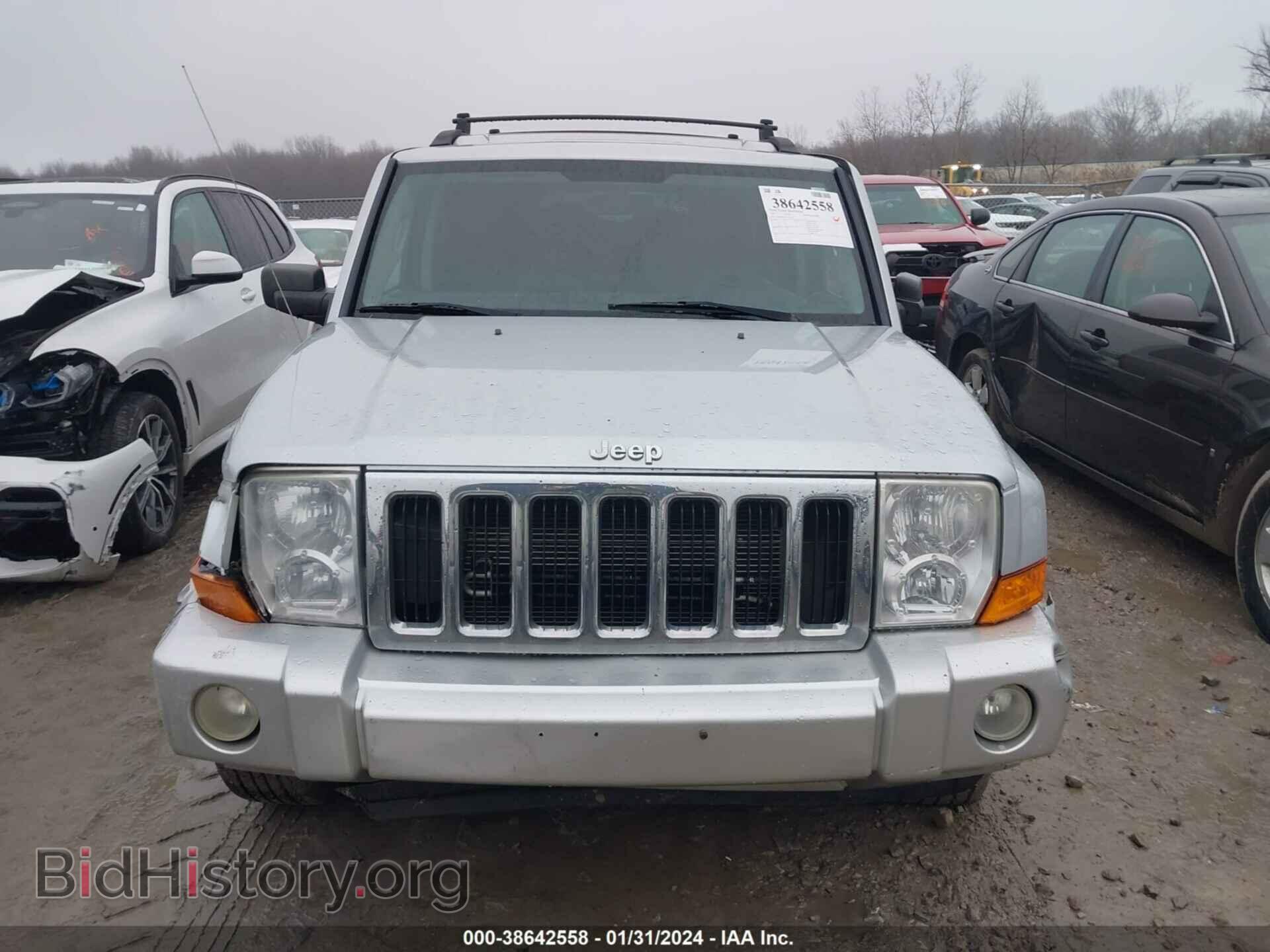 2010 JEEP COMMANDER - VIN: 1J4RG4GK2AC132172 - Фото 12