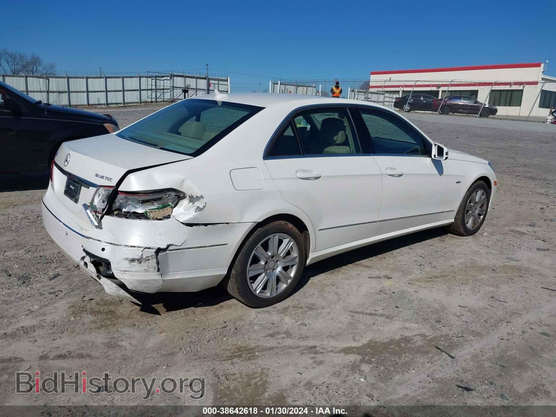 2012 MERCEDES-BENZ E 350 BLUETEC - VIN: WDDHF2EB6CA530792 - Фото 4