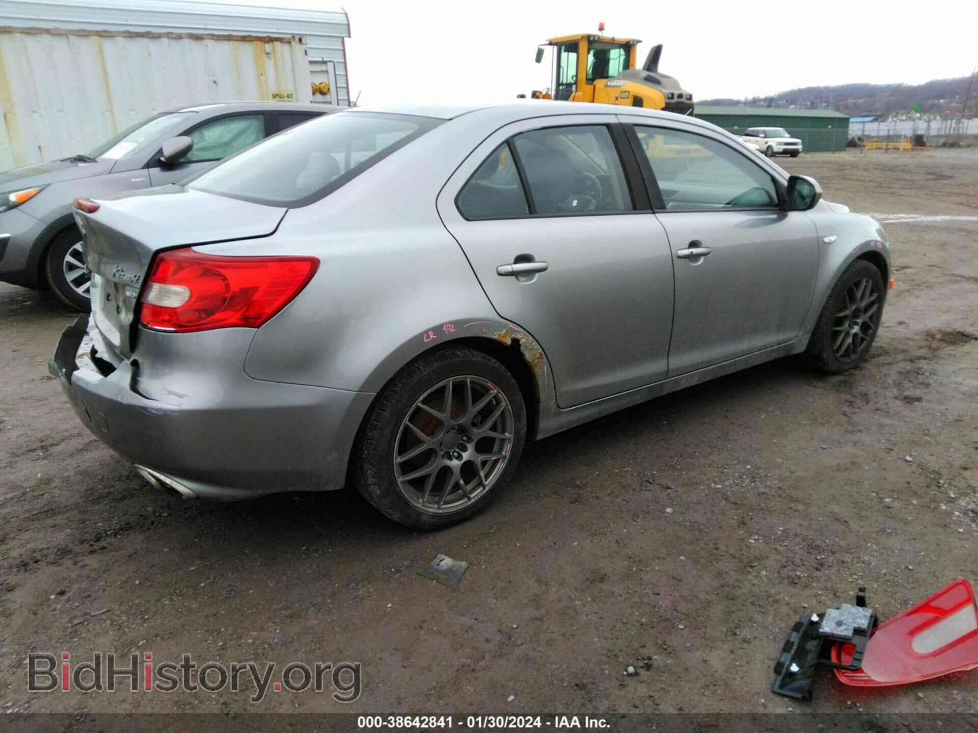 2012 SUZUKI KIZASHI - VIN: JS2RF9A32C6101504 - Photo 4