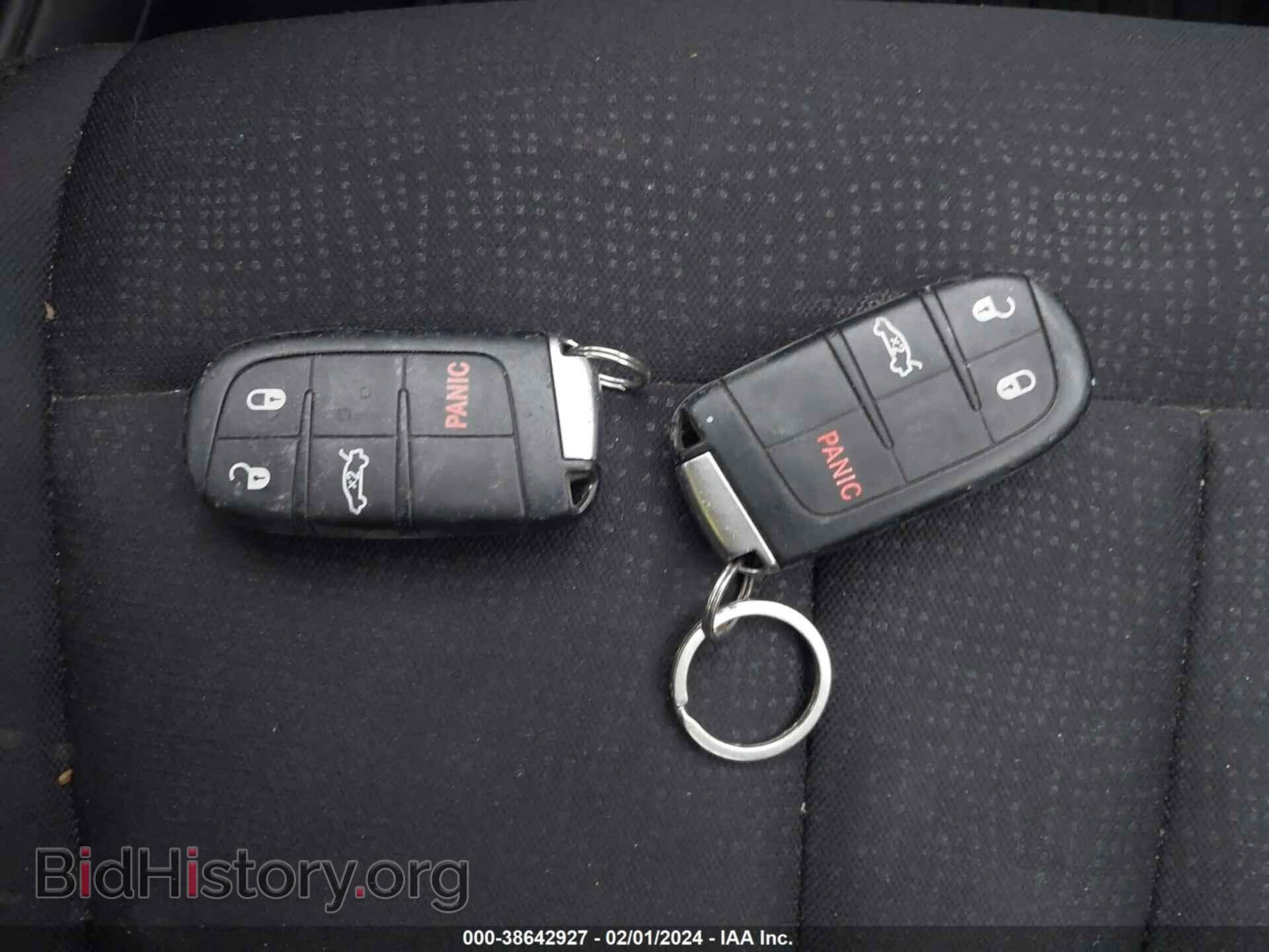 2015 CHRYSLER 200 - VIN: 1C3CCCAB7FN574598 - Фото 11