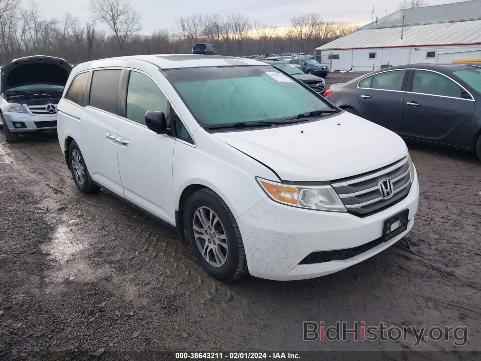 Photo 5FNRL5H64BB039974 - HONDA ODYSSEY 2011