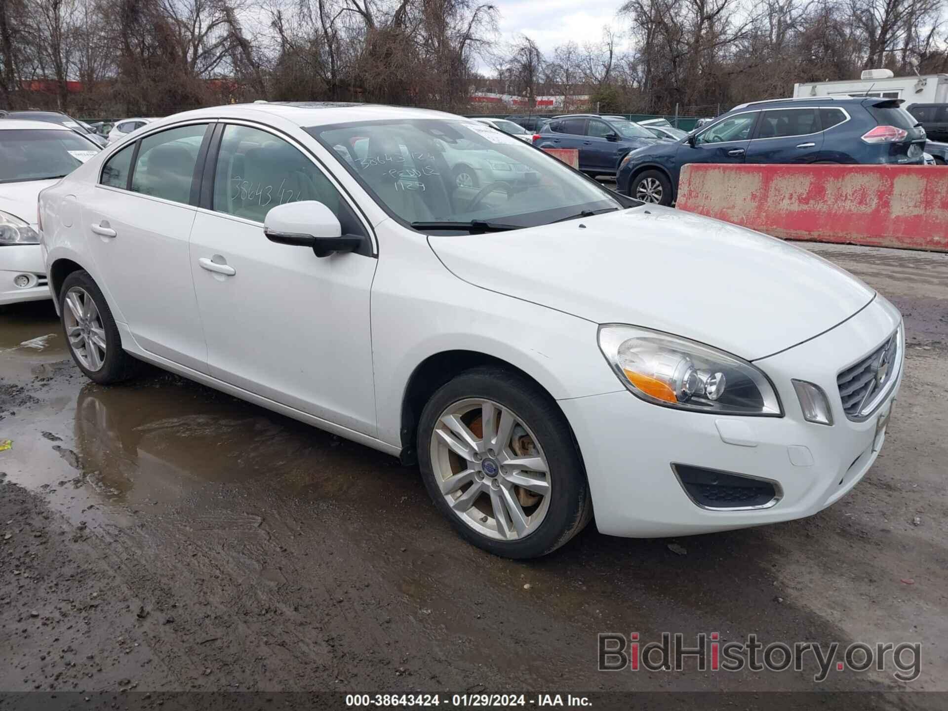 Photo YV1612FS0D2200036 - VOLVO S60 2013