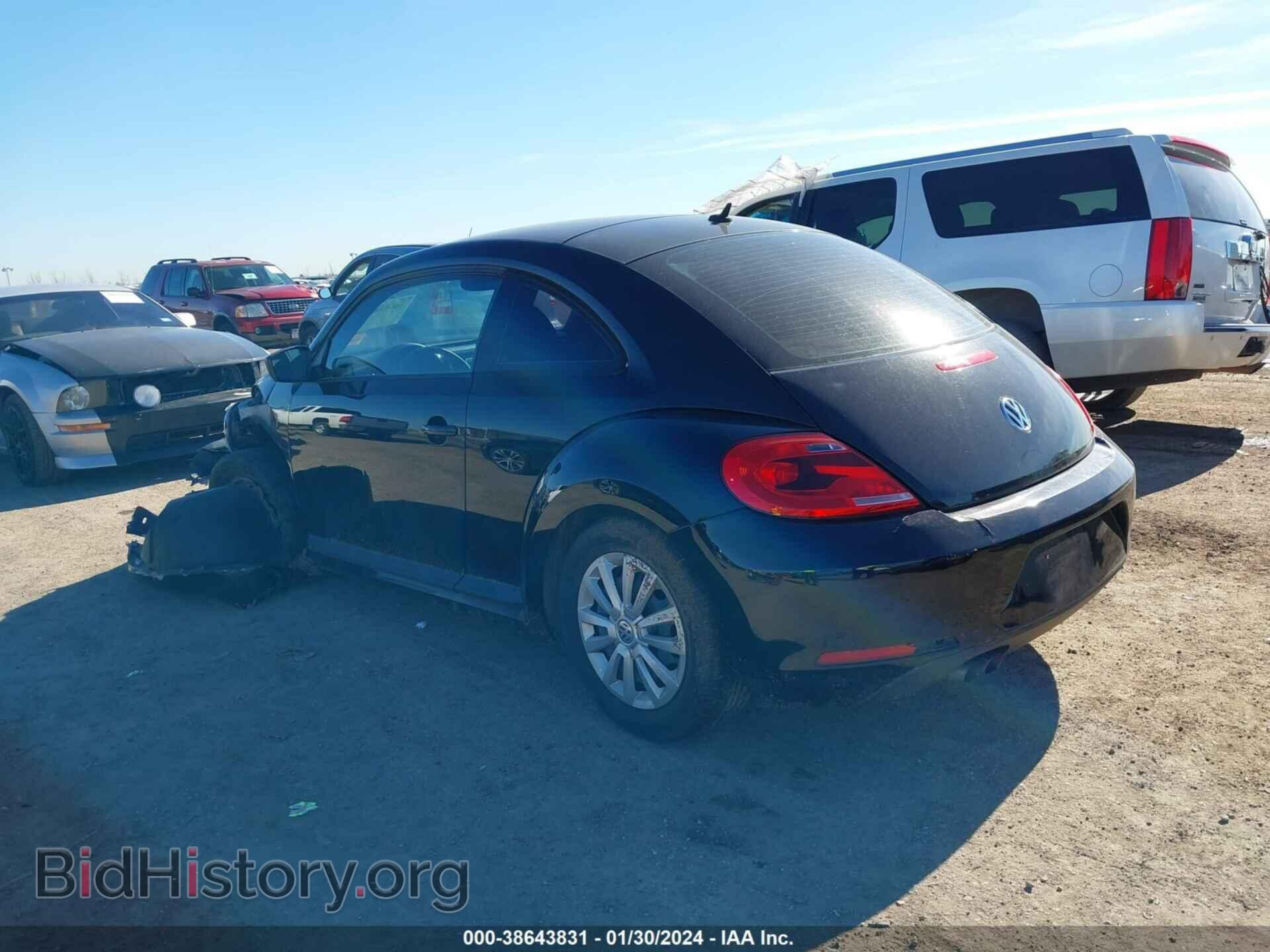 2012 VOLKSWAGEN BEETLE - VIN: 3VWFP7AT3CM637888 - Фото 3