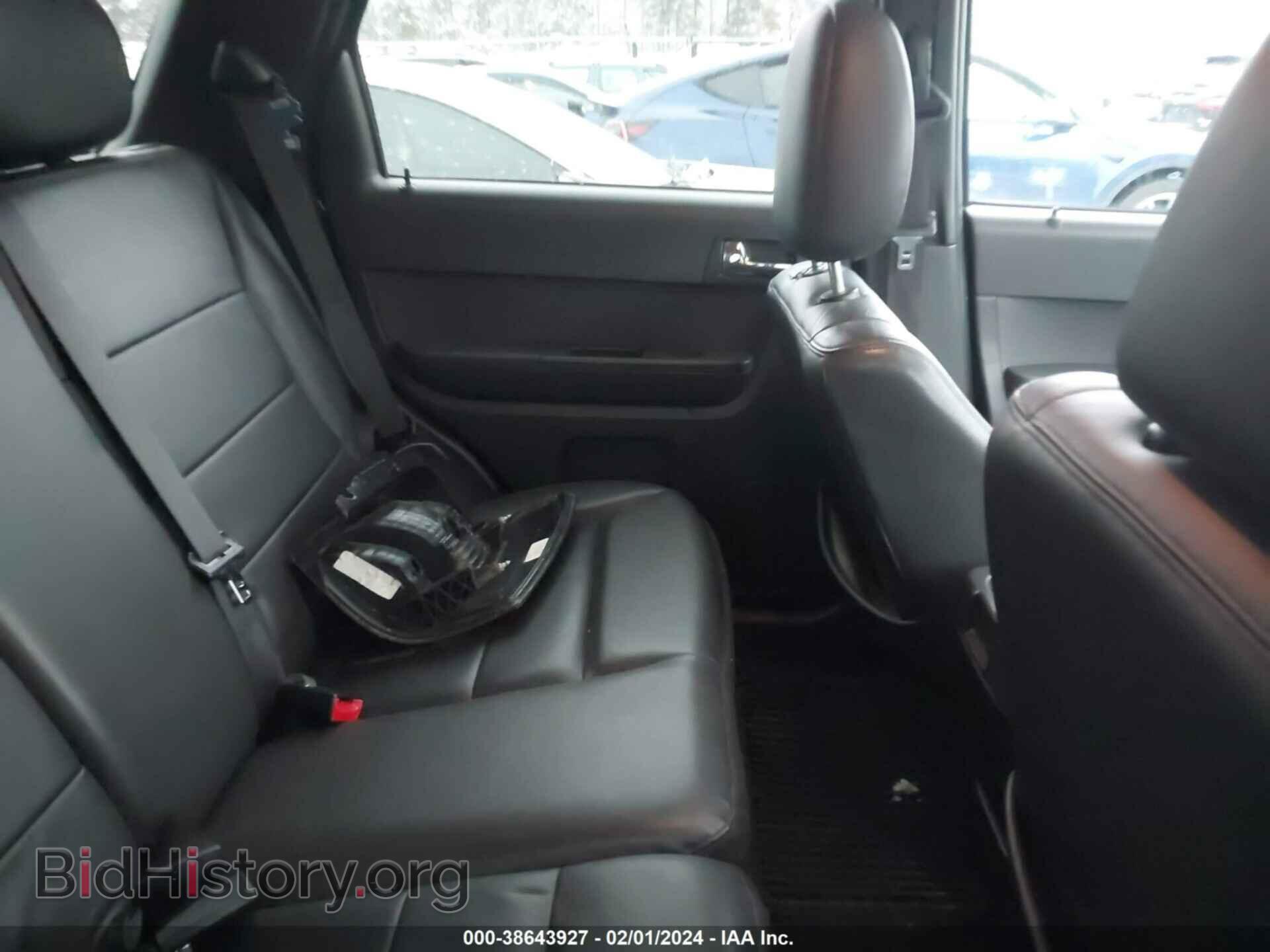 2011 FORD ESCAPE - VIN: 1FMCU9E79BKA90375 - Фото 8
