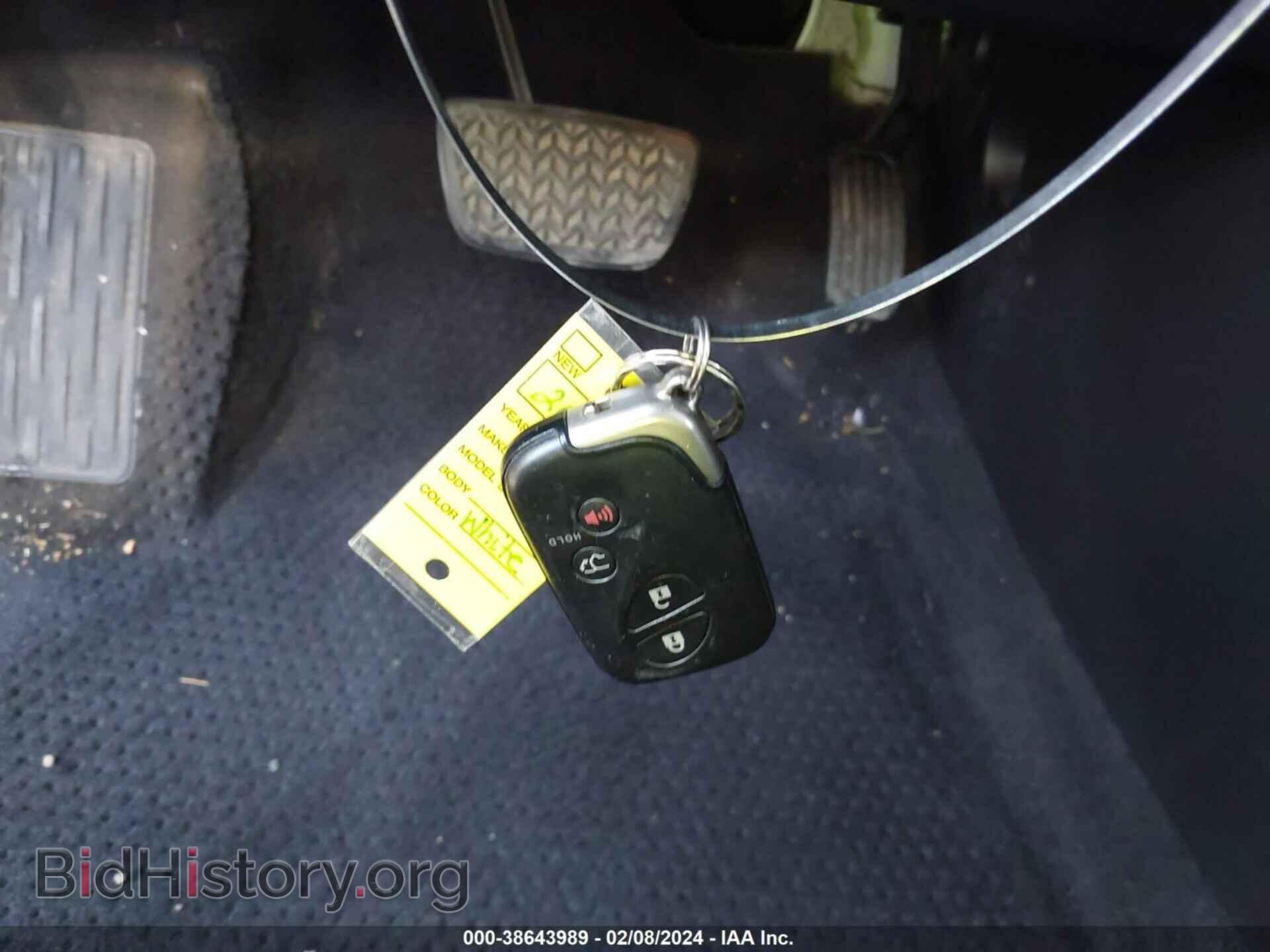 2011 LEXUS RX 450H - VIN: JTJBC1BA1B2421192 - Фото 11