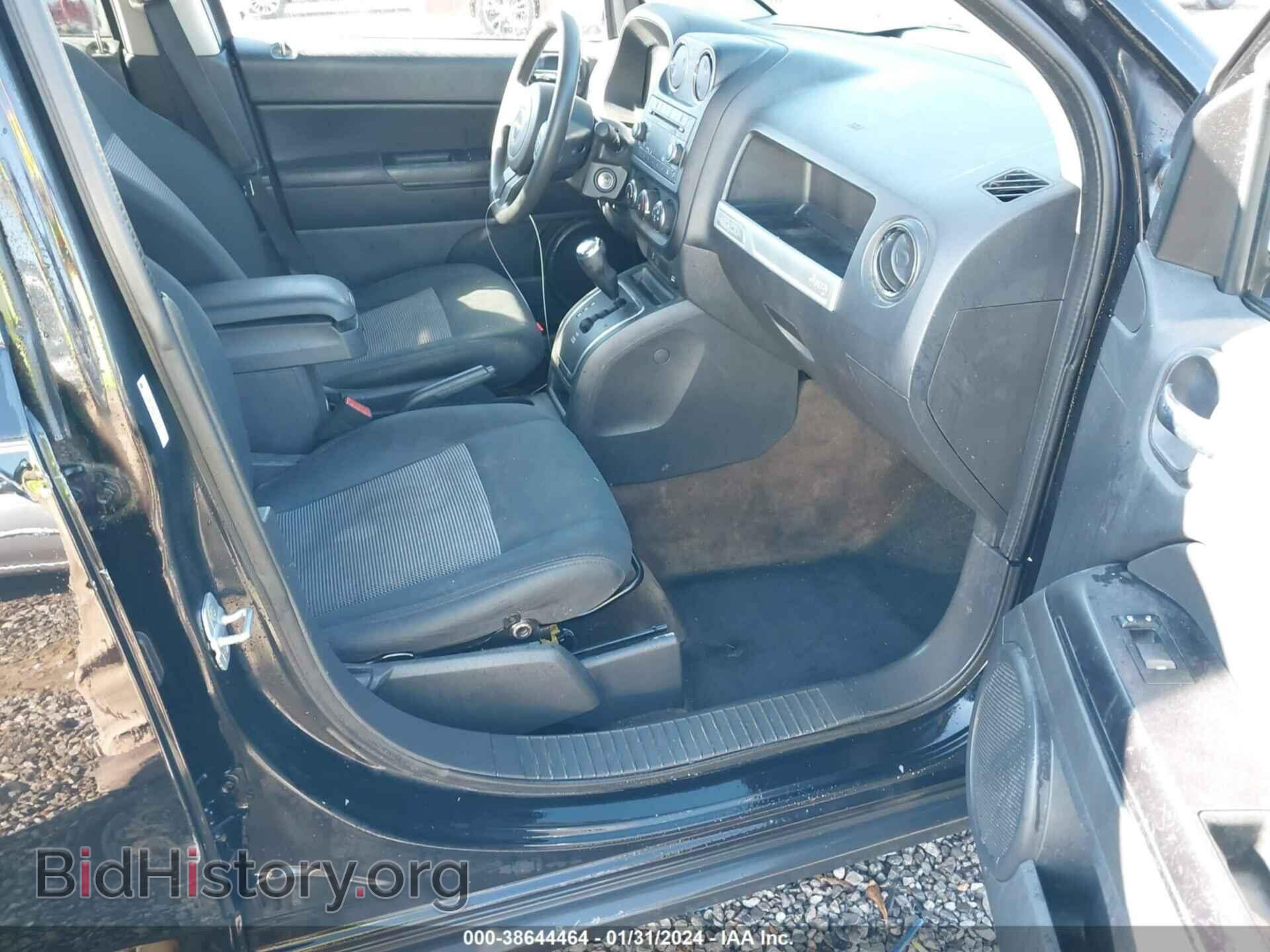 2014 JEEP COMPASS - VIN: 1C4NJCBA9ED642341 - Фото 5