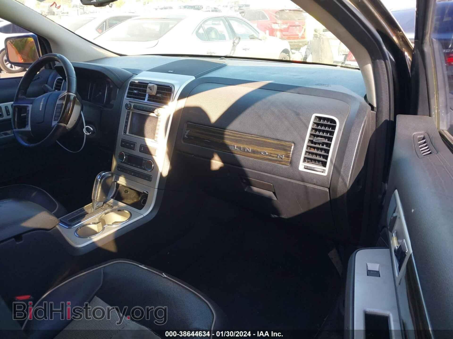 2009 LINCOLN MKX - VIN: 2LMDU68C39BJ00404 - Photo 5