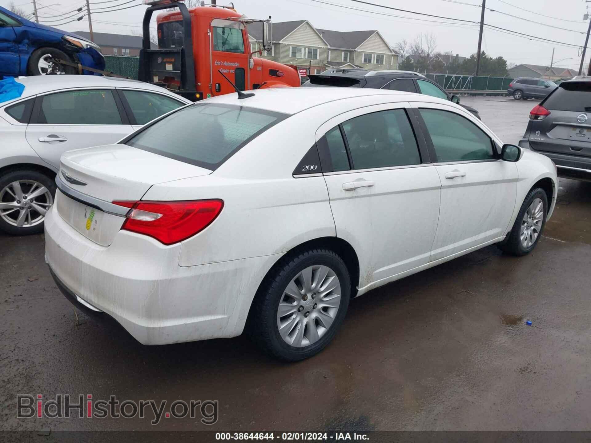 2014 CHRYSLER 200 - VIN: 1C3CCBAB5EN151284 - Фото 4