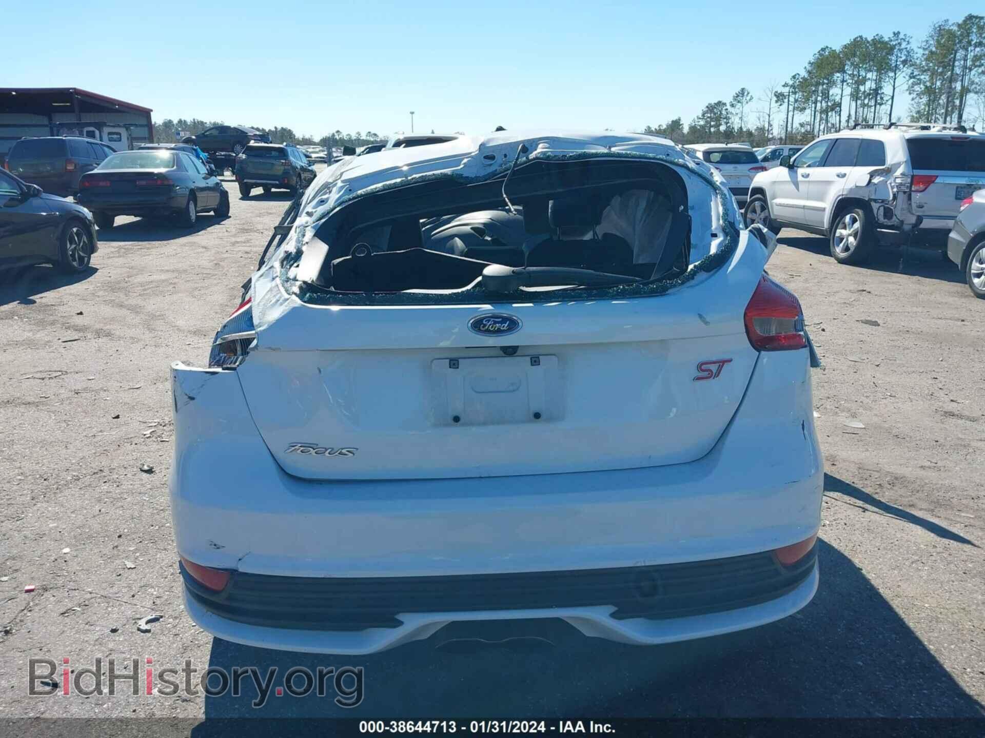 2018 FORD FOCUS ST - VIN: 1FADP3L92JL320399 - Фото 15