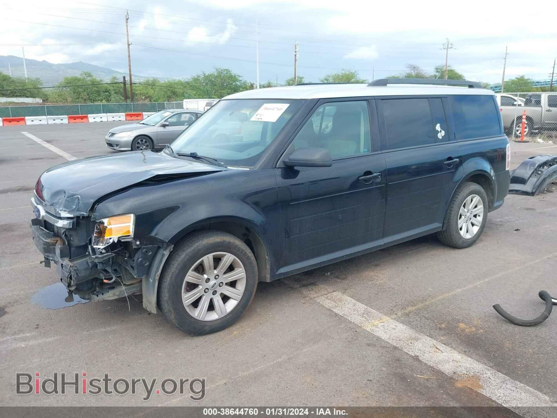 2011 FORD FLEX - VIN: 2FMGK5BCXBBD03765 - Photo 2