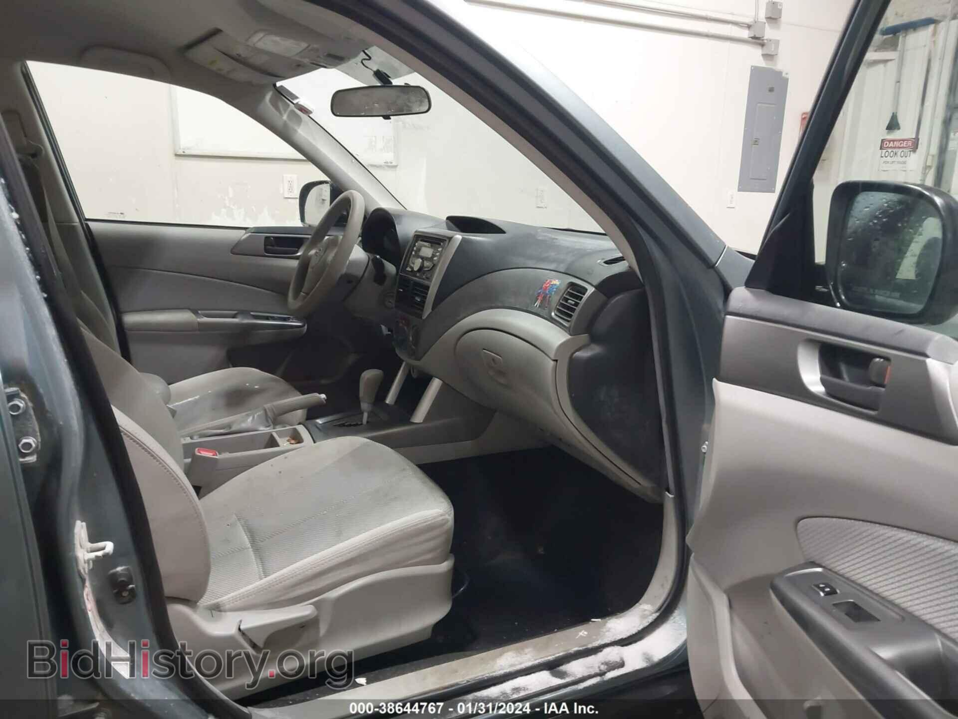 2011 SUBARU FORESTER - VIN: JF2SHABC9BH743356 - Фото 5