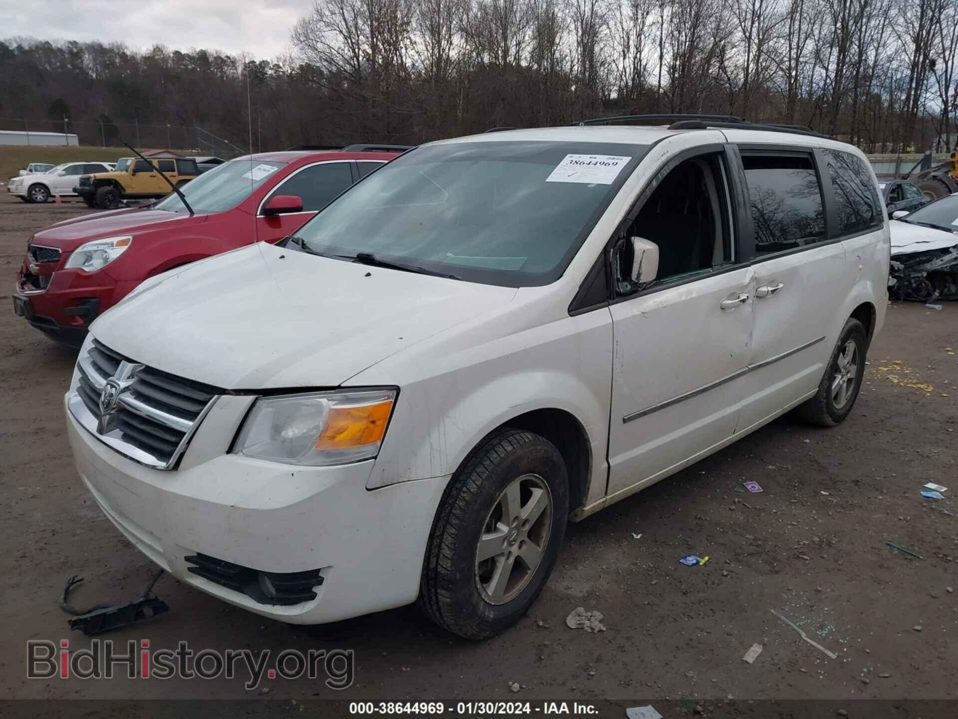 2010 DODGE GRAND CARAVAN - VIN: 2D4RN5D19AR100469 - Фото 2