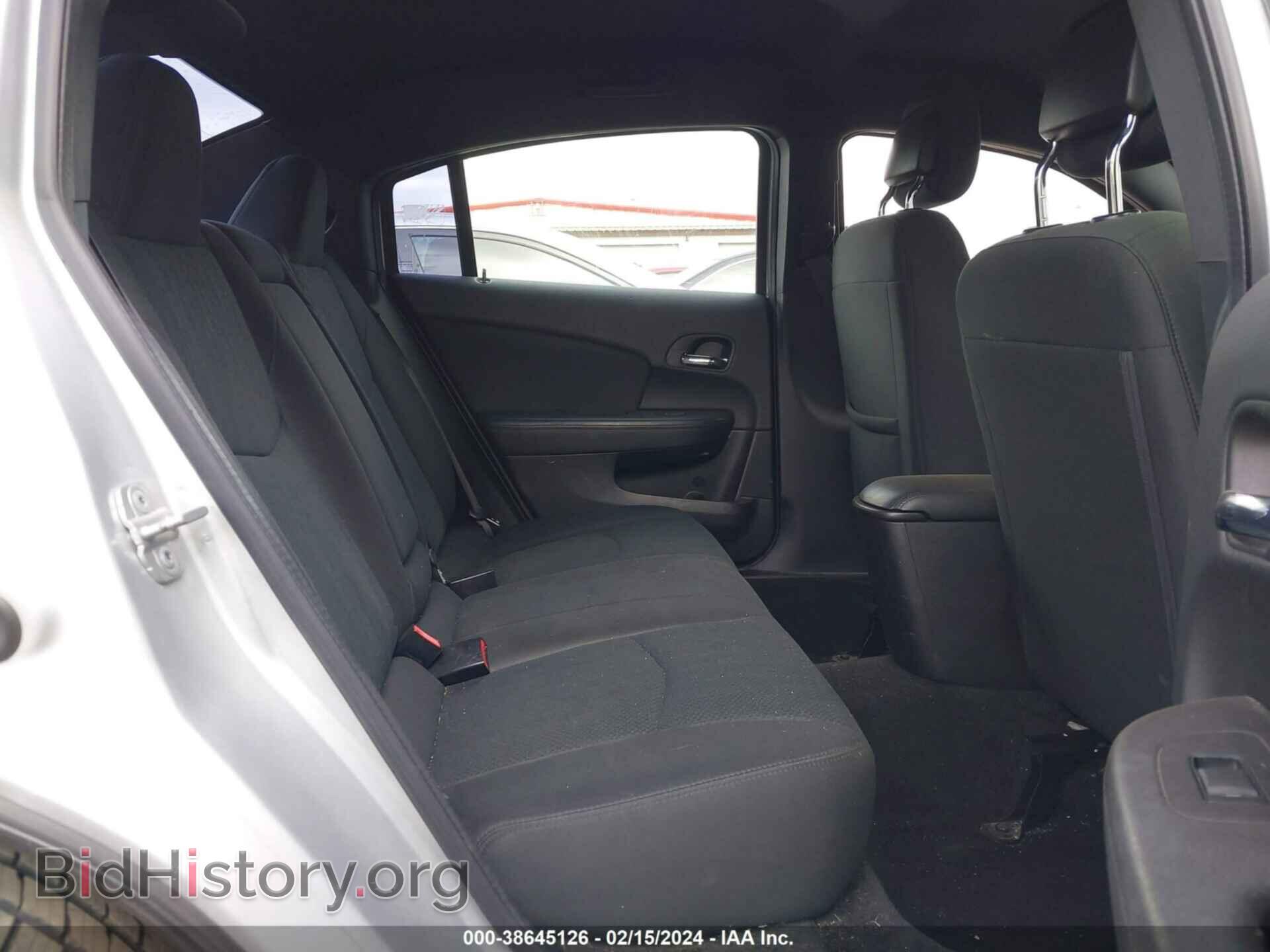 2011 CHRYSLER 200 - VIN: 1C3BC1FB3BN625937 - Фото 8