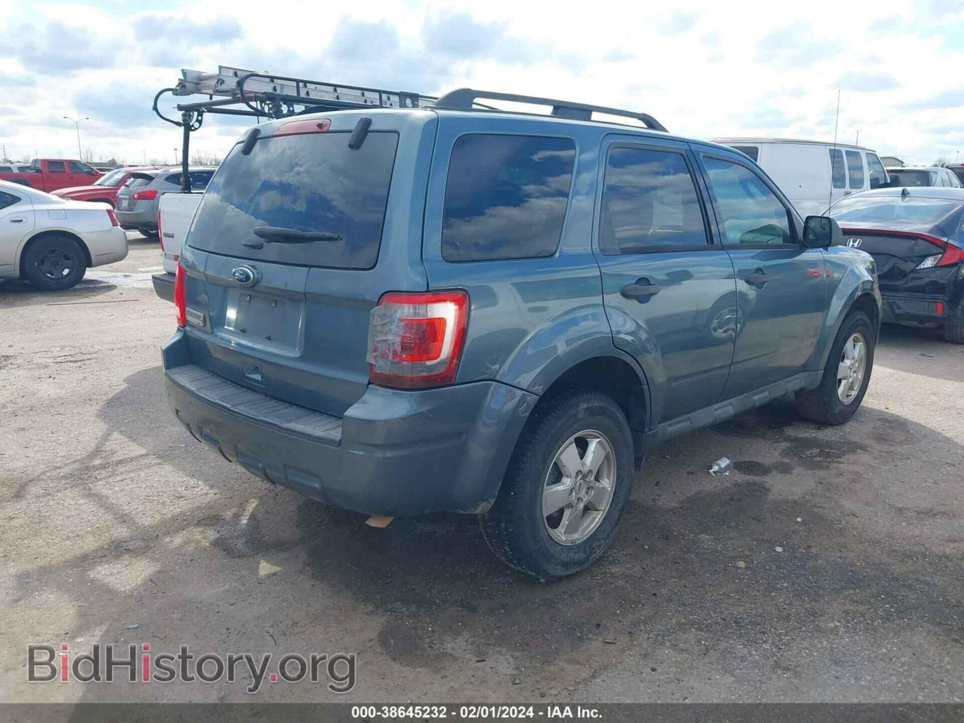 2012 FORD ESCAPE - VIN: 1FMCU0D74CKC43081 - Фото 4