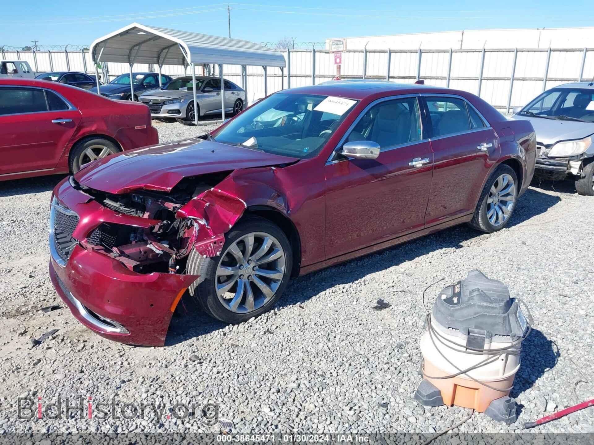 2017 CHRYSLER 300C - VIN: 2C3CCAET2HH596964 - Фото 2