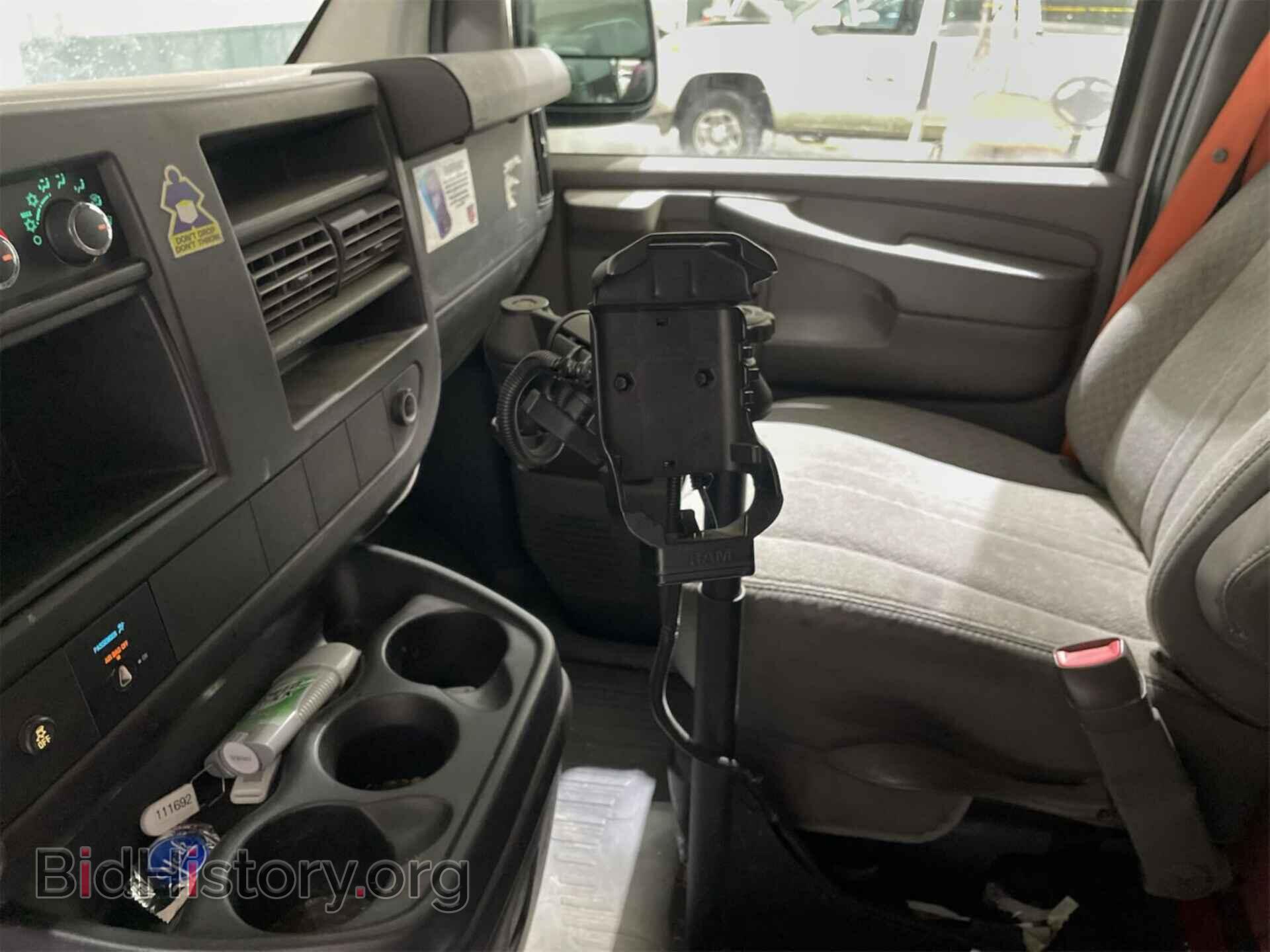 2012 GMC SAVANA - VIN: 1GTW7FCA4C1142542 - Photo 36