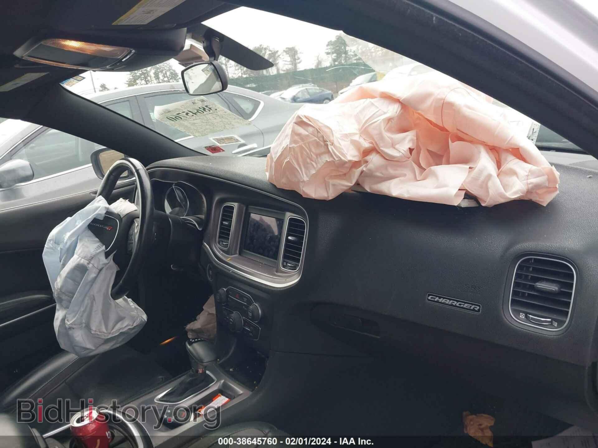 2019 DODGE CHARGER - VIN: 2C3CDXBGXKH657184 - Фото 5