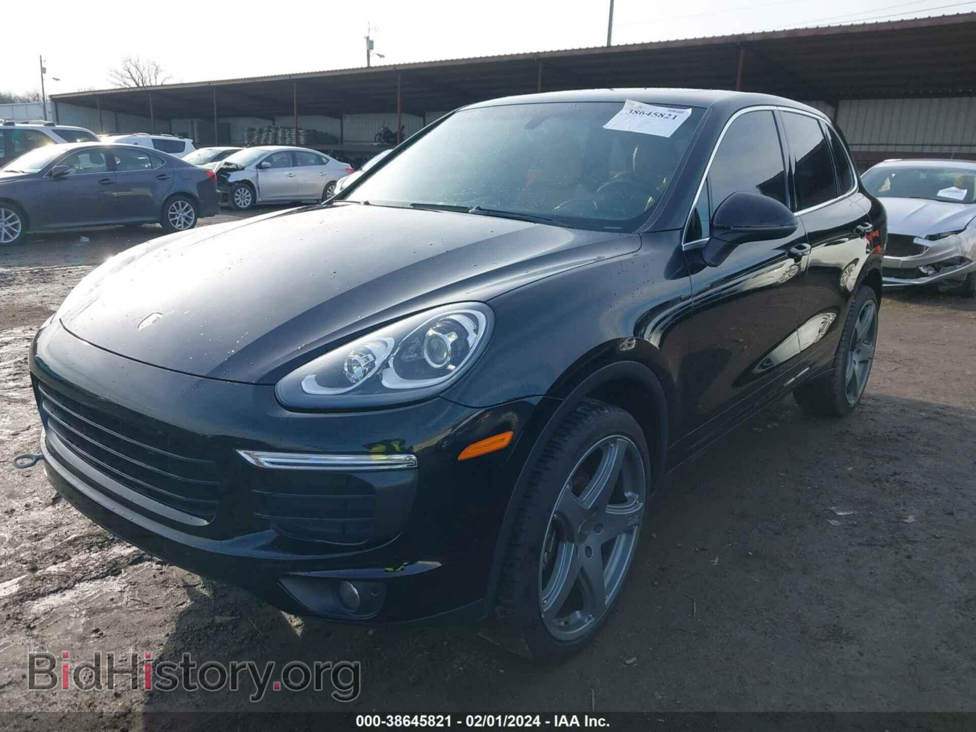 2016 PORSCHE CAYENNE - VIN: WP1AA2A25GLA06302 - Фото 2