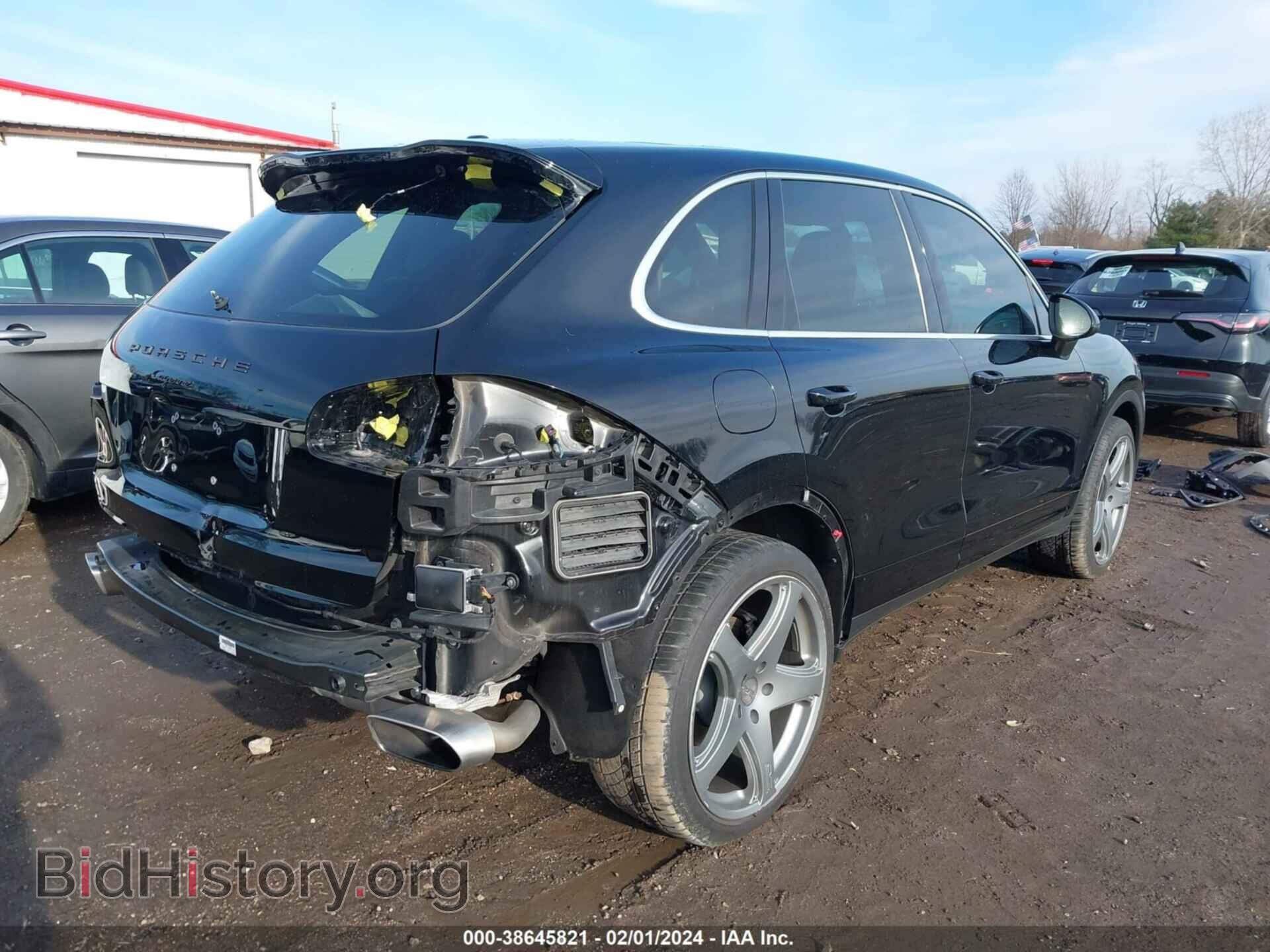 2016 PORSCHE CAYENNE - VIN: WP1AA2A25GLA06302 - Фото 4