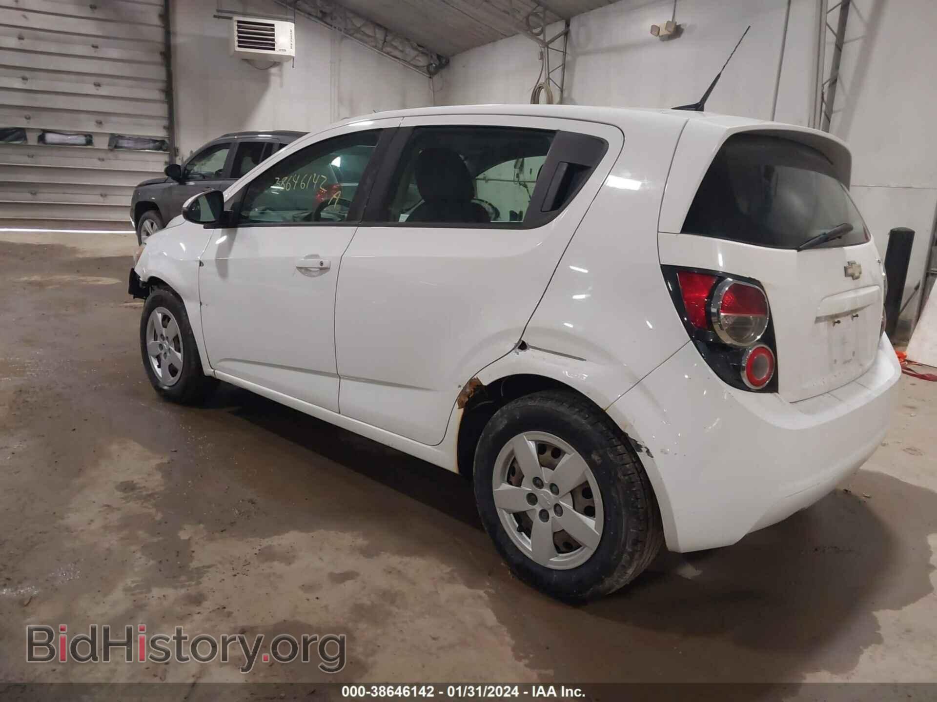 2014 CHEVROLET SONIC - VIN: 1G1JA6SG4E4208132 - Фото 3