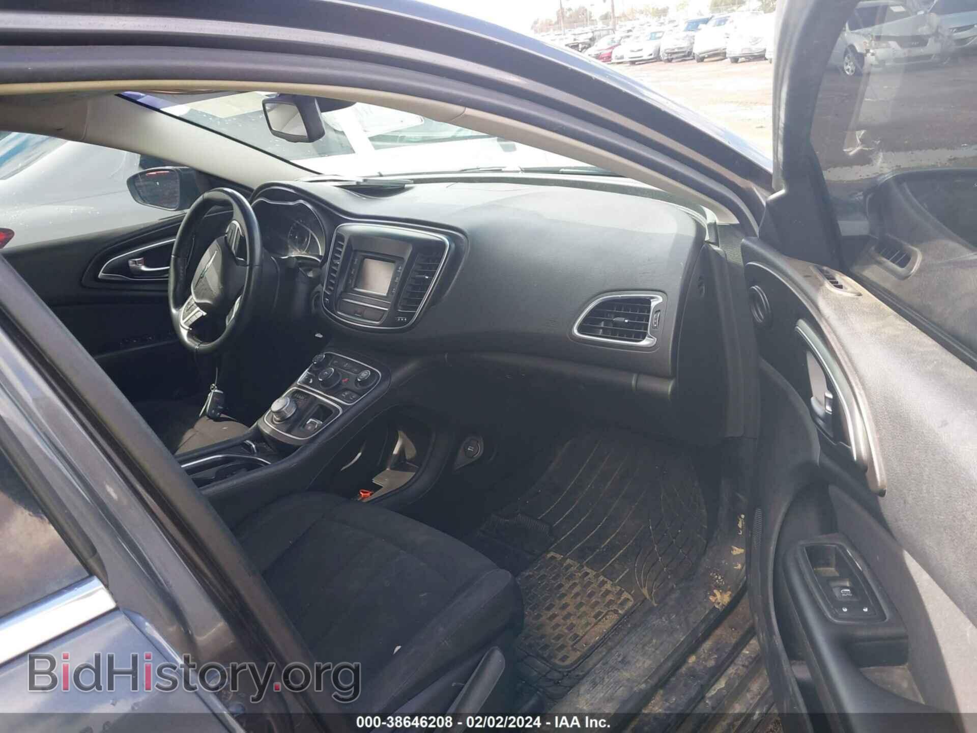 2016 CHRYSLER 200 - VIN: 1C3CCCAB1GN110756 - Фото 5