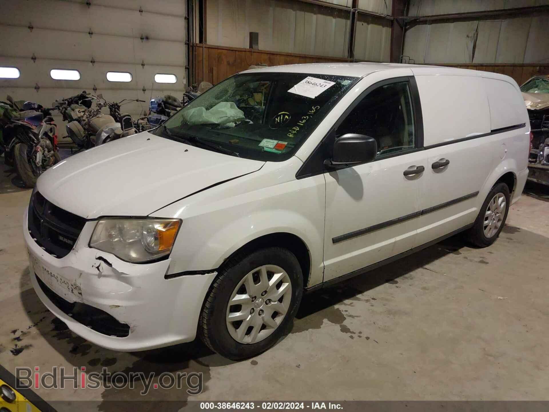 2014 RAM CARGO - VIN: 2C4JRGAG7ER417532 - Фото 2