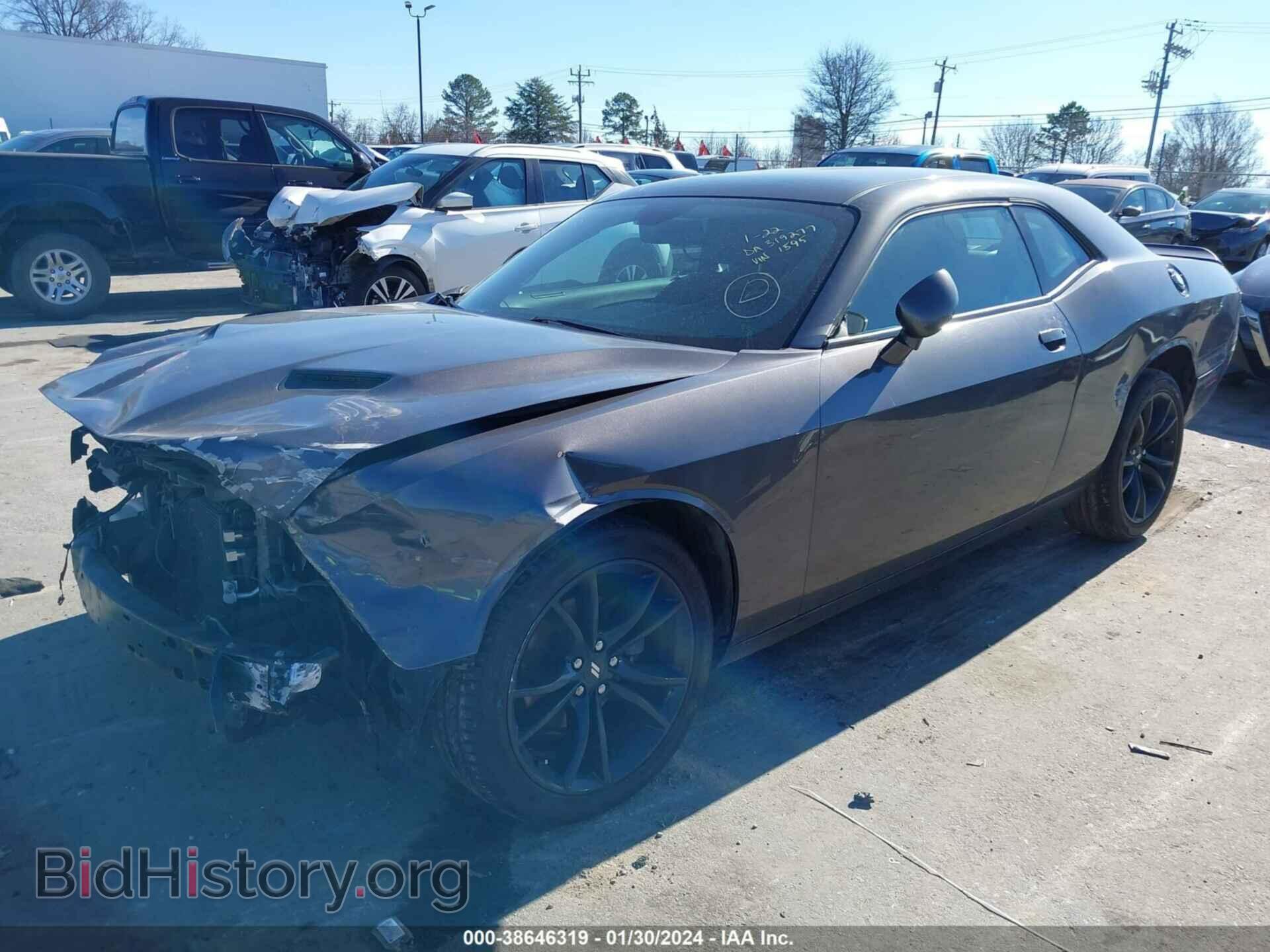 2018 DODGE CHALLENGER - VIN: 2C3CDZAG4JH131595 - Photo 2
