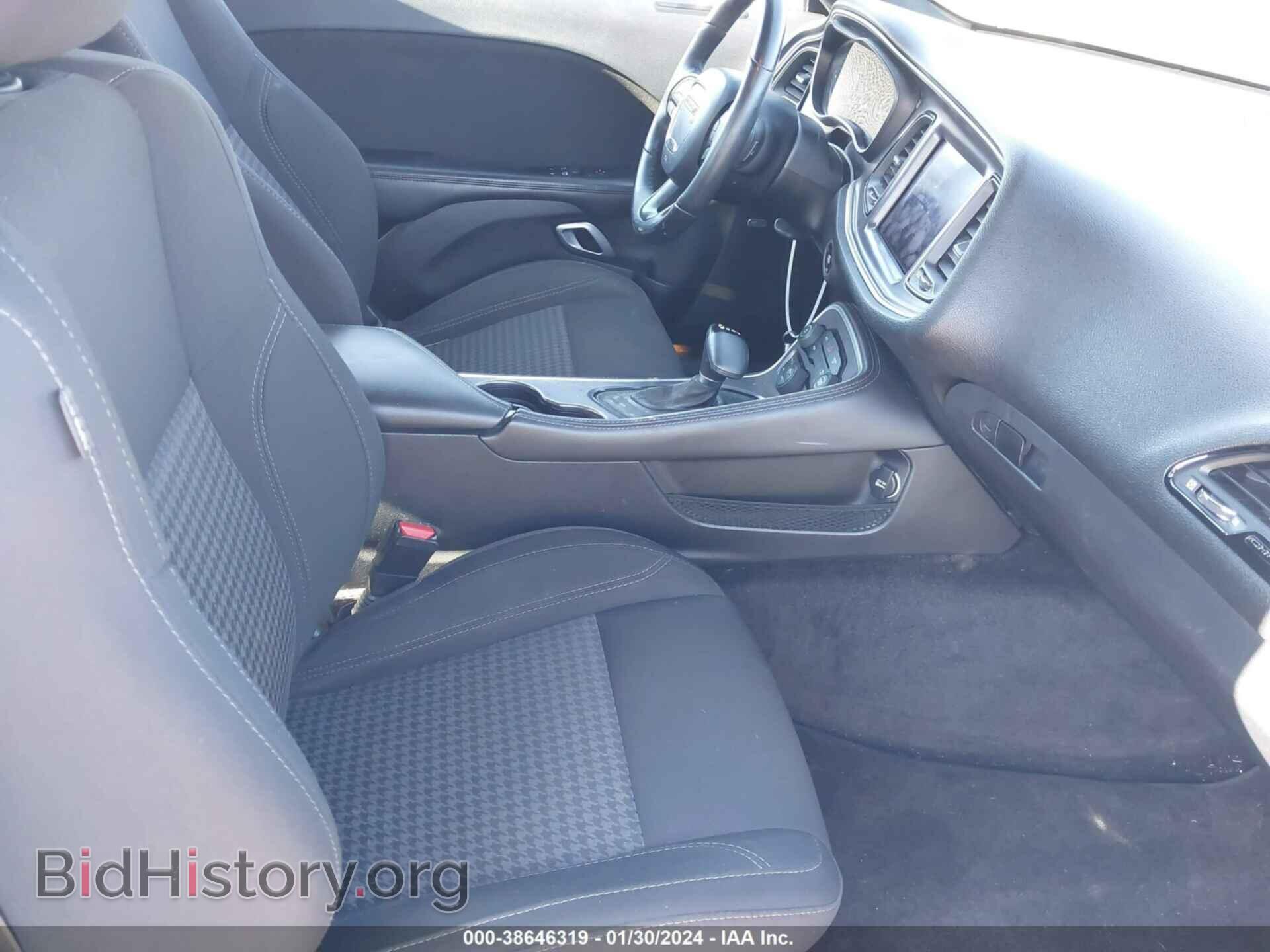 2018 DODGE CHALLENGER - VIN: 2C3CDZAG4JH131595 - Photo 5