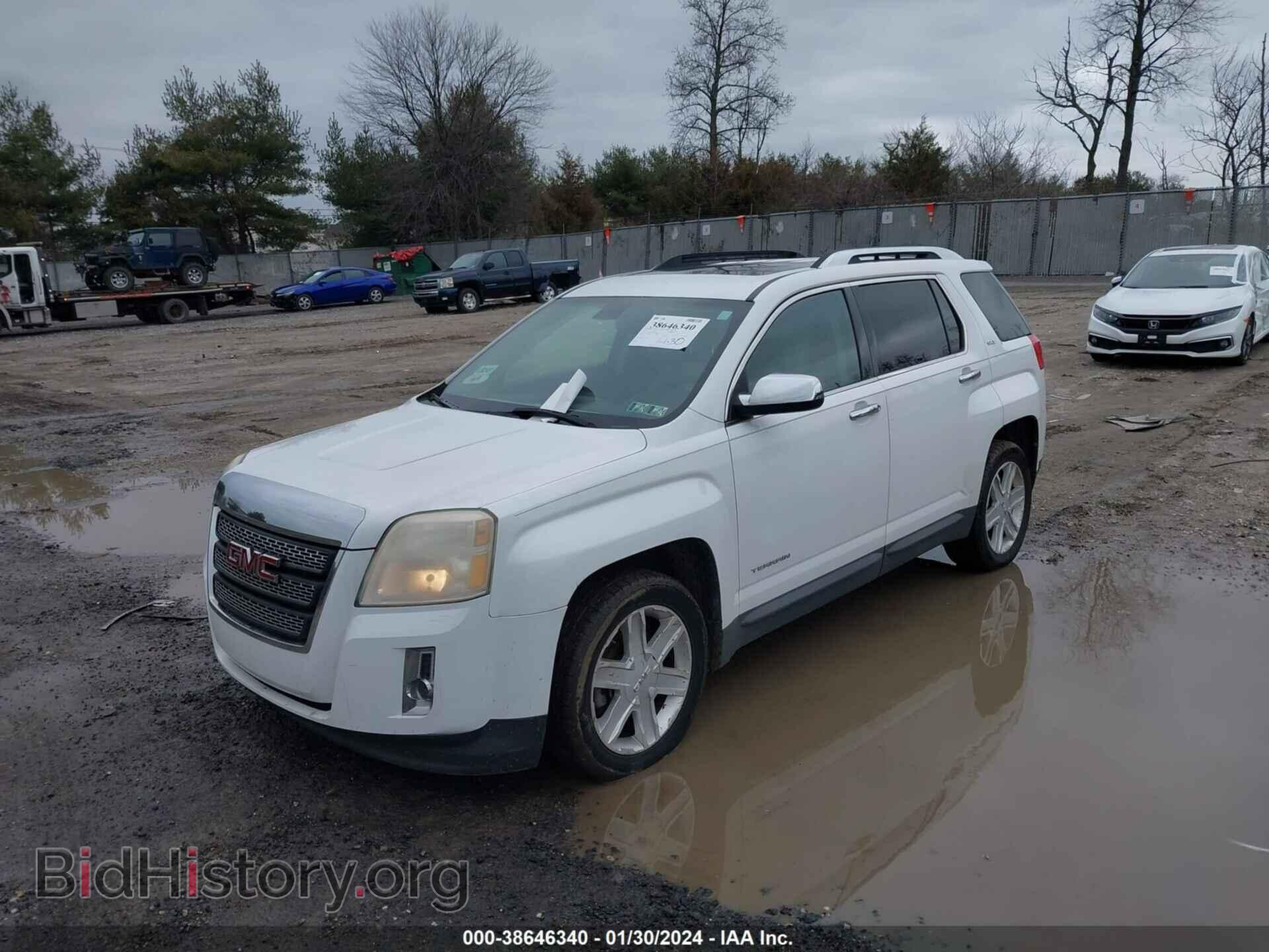 2011 GMC TERRAIN - VIN: 2CTALWEC6B6405120 - Фото 2