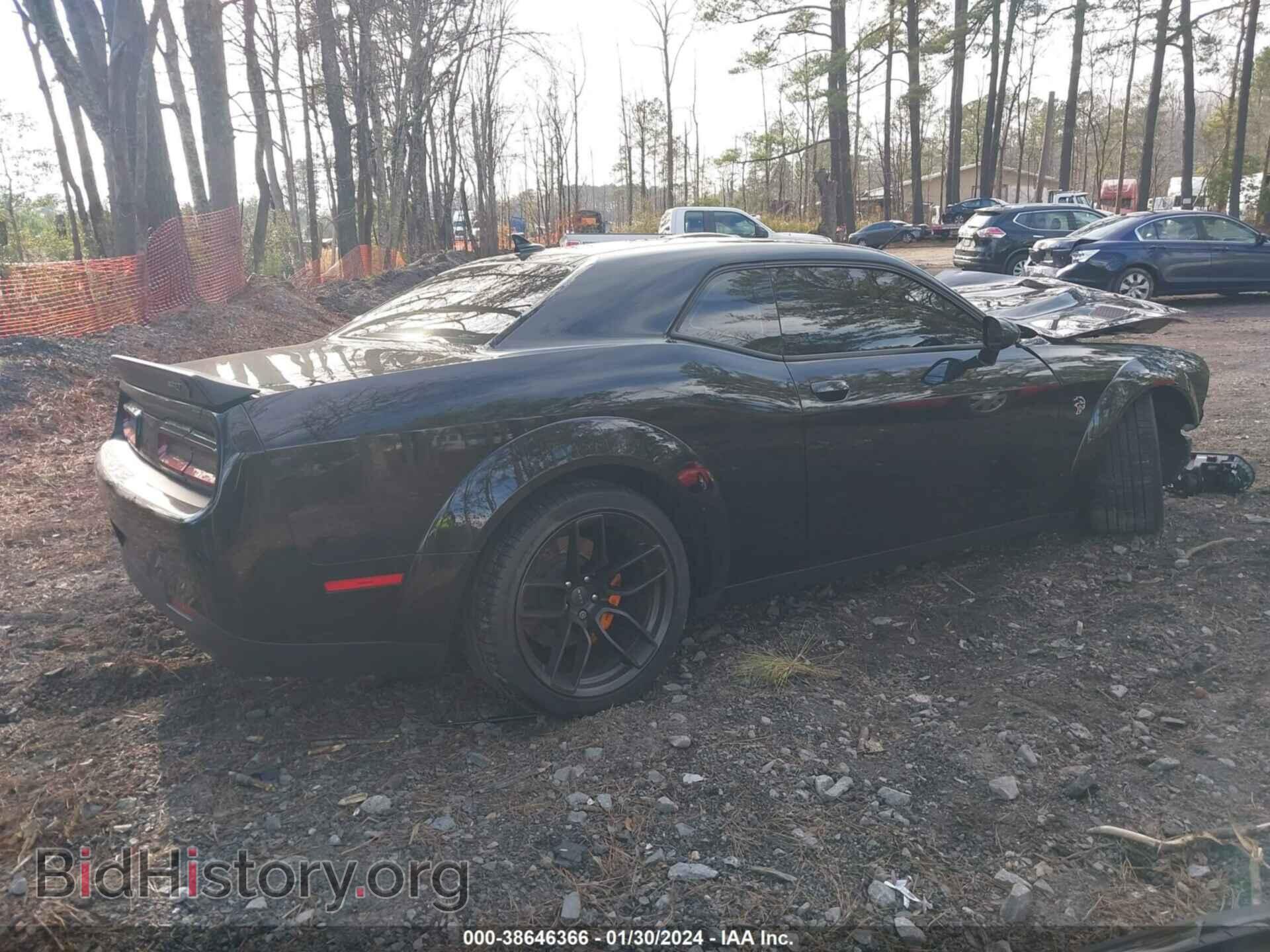 2018 DODGE CHALLENGER - VIN: 2C3CDZC92JH212738 - Фото 4