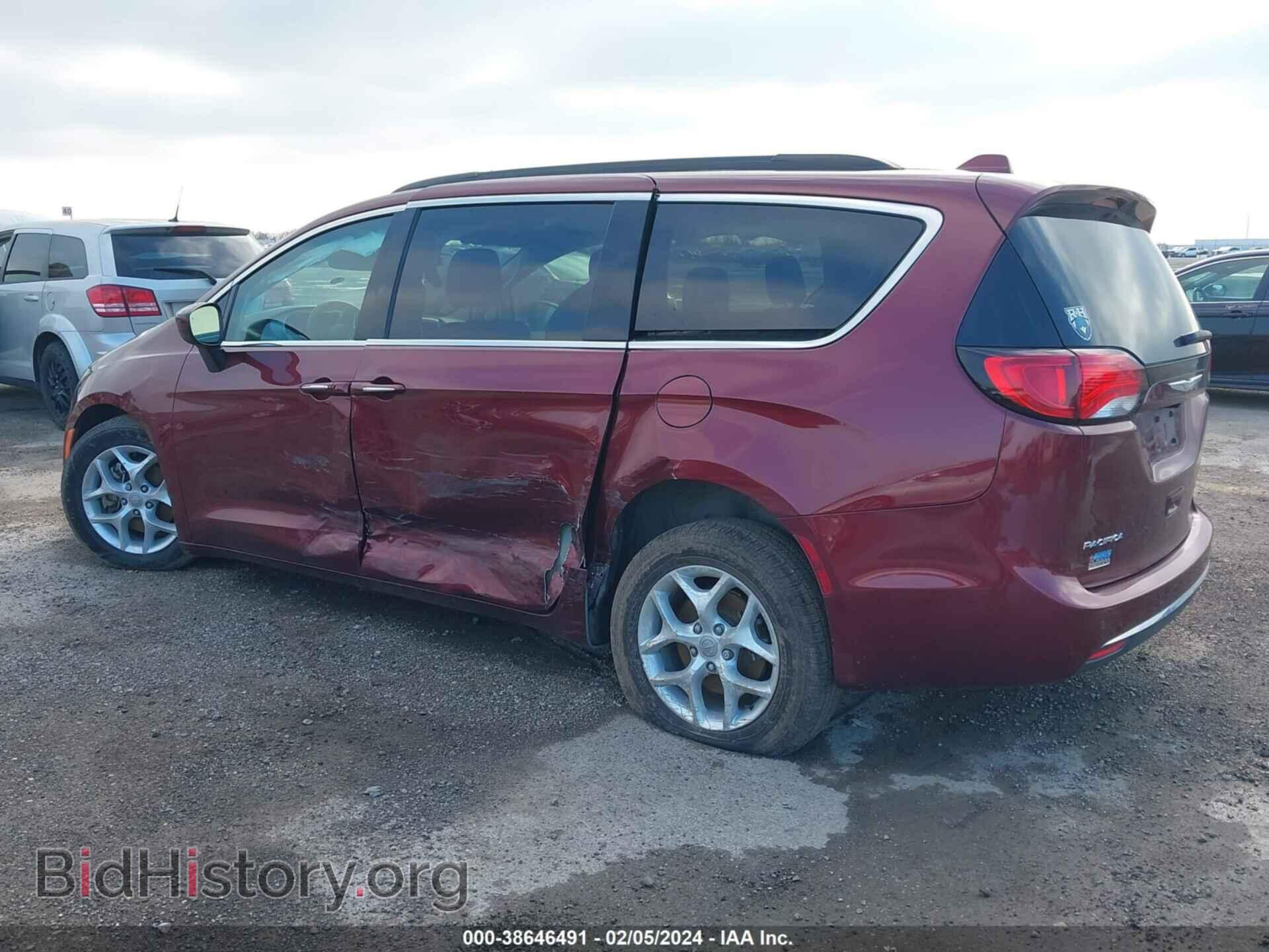 2017 CHRYSLER PACIFICA - VIN: 2C4RC1BG2HR841401 - Photo 3
