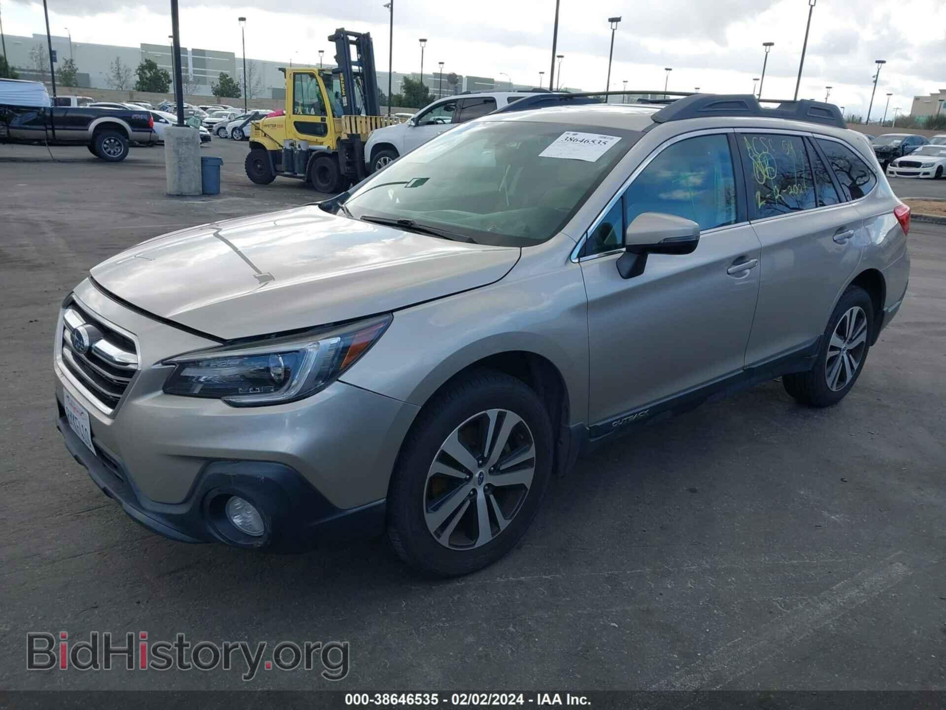 2018 SUBARU OUTBACK - VIN: 4S4BSANC9J3228361 - Фото 2