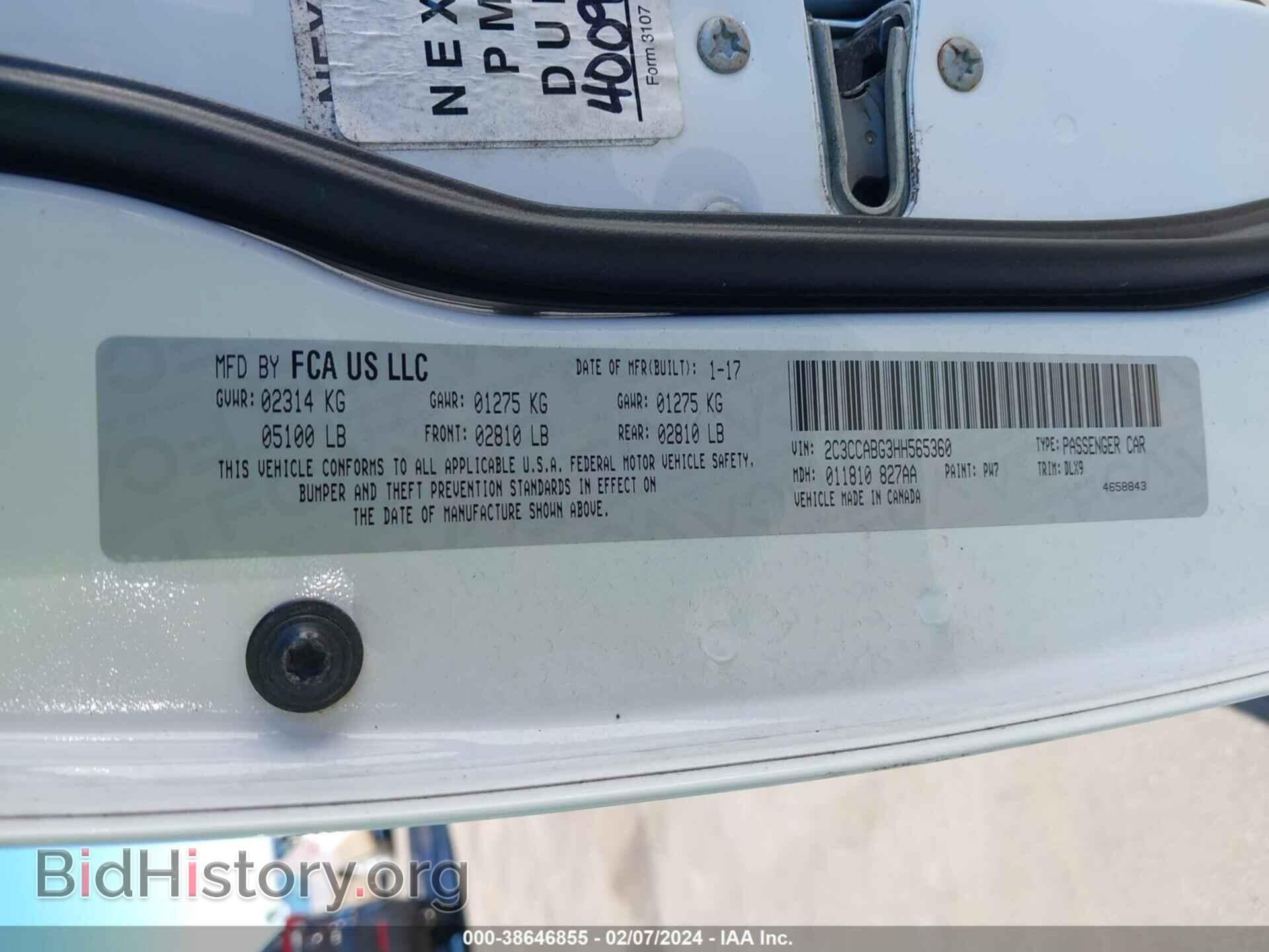 2017 CHRYSLER 300 - VIN: 2C3CCABG3HH565360 - Фото 9