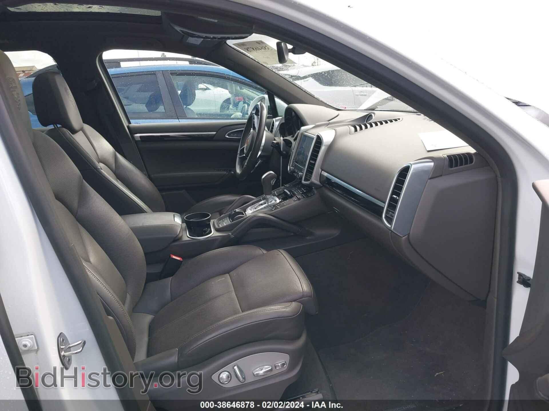 2017 PORSCHE CAYENNE - VIN: WP1AA2A28HKA85438 - Фото 5