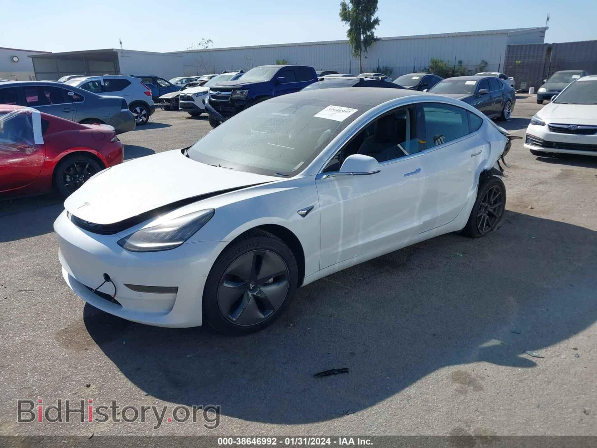 2019 TESLA MODEL 3 - VIN: 5YJ3E1EAXKF485290 - Фото 2