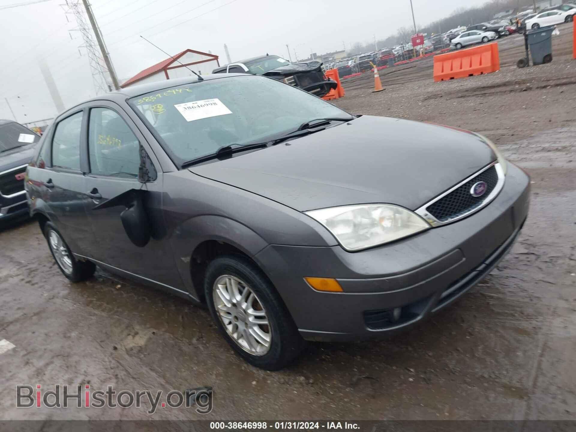Photo 1FAFP34N57W216890 - FORD FOCUS 2007