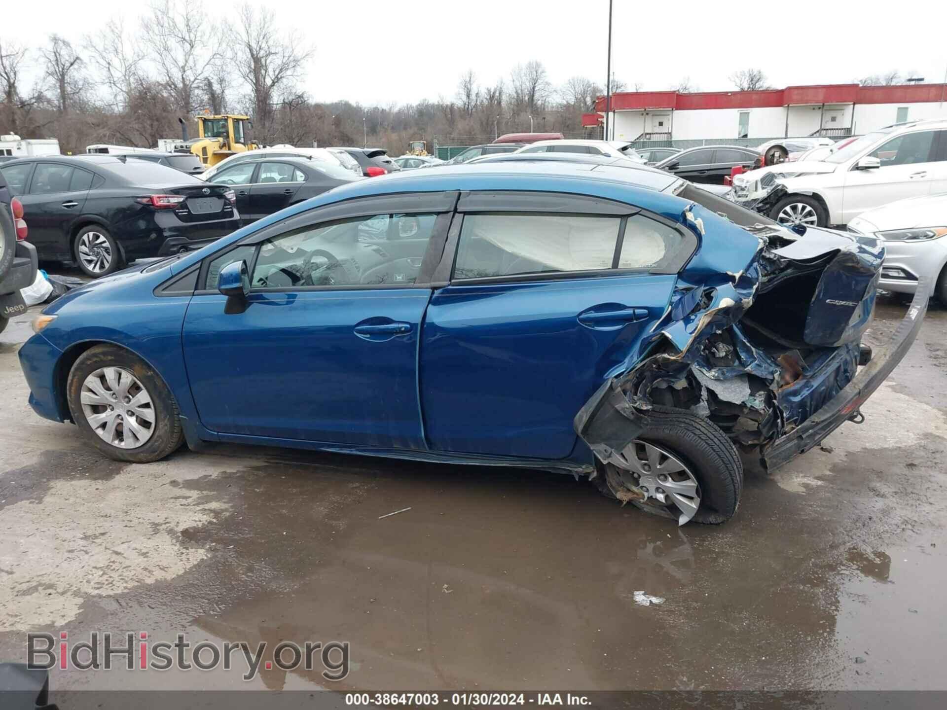 2012 HONDA CIVIC - VIN: 2HGFB2F51CH538579 - Фото 15