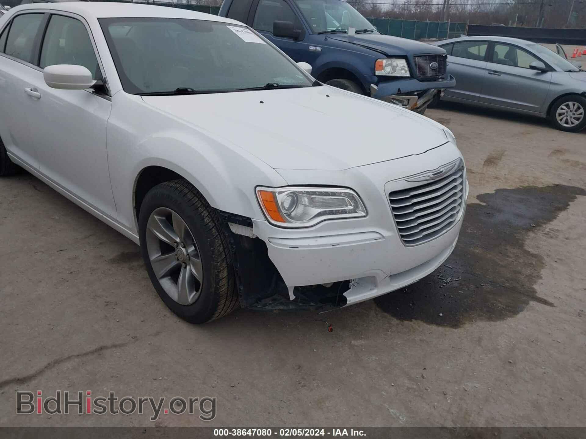 2014 CHRYSLER 300 - VIN: 2C3CCARGXEH176300 - Фото 6