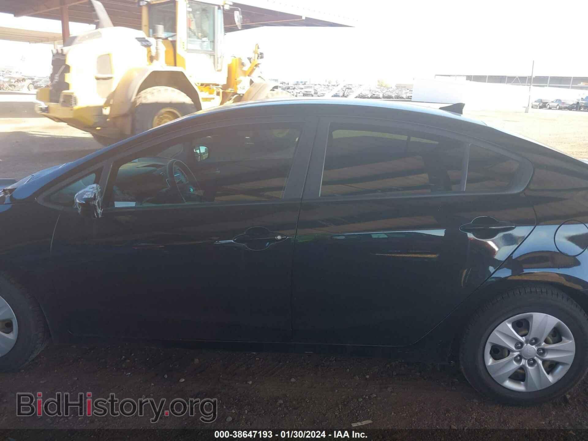2017 KIA FORTE - VIN: 3KPFK4A75HE034221 - Фото 15