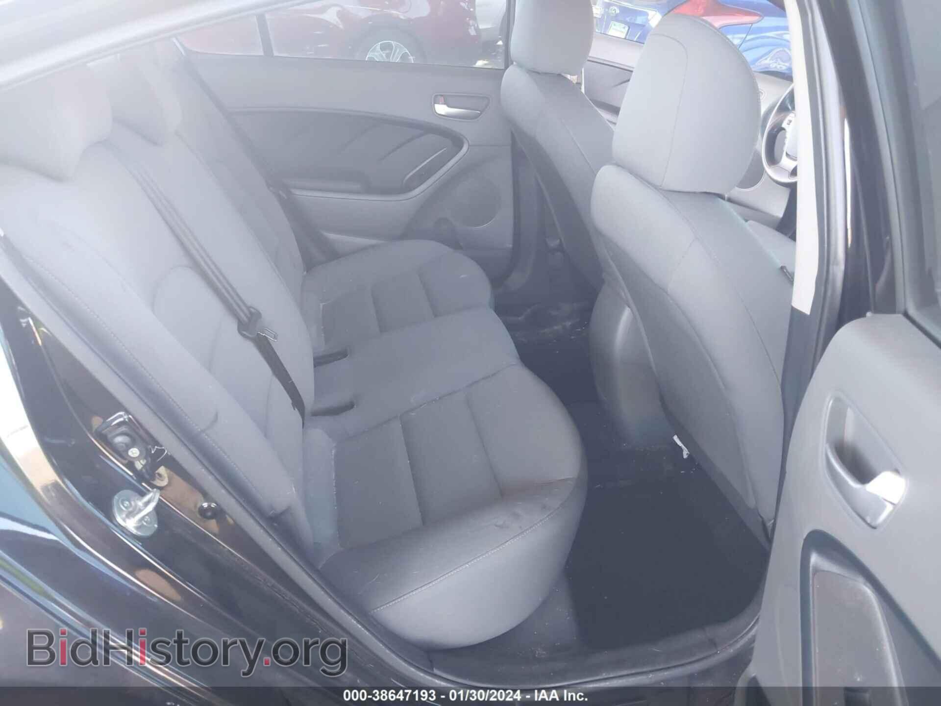 2017 KIA FORTE - VIN: 3KPFK4A75HE034221 - Фото 8
