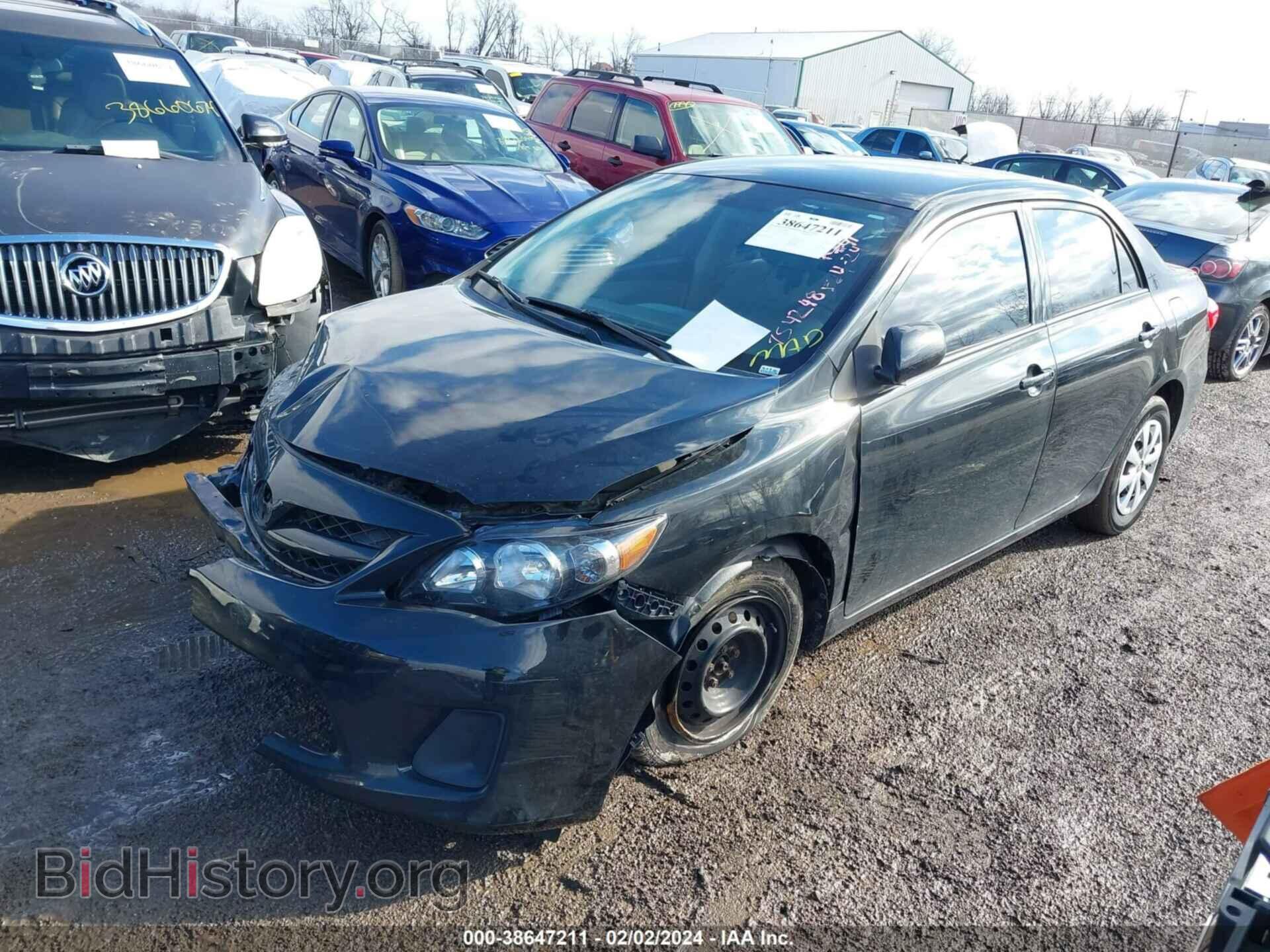2011 TOYOTA COROLLA - VIN: 2T1BU4EEXBC754248 - Фото 2