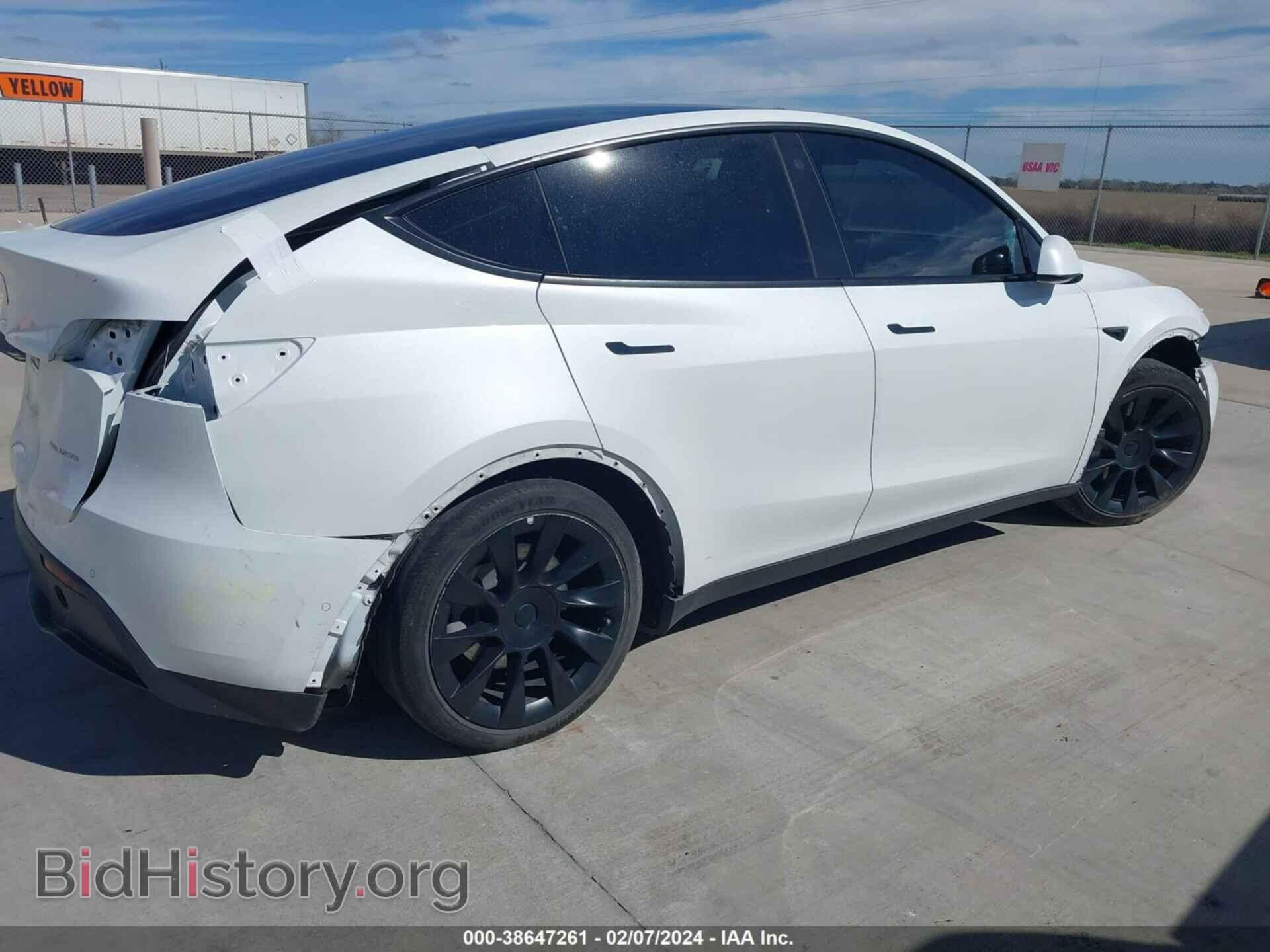 2021 TESLA MODEL Y - VIN: 5YJYGAEE9MF192535 - Фото 4