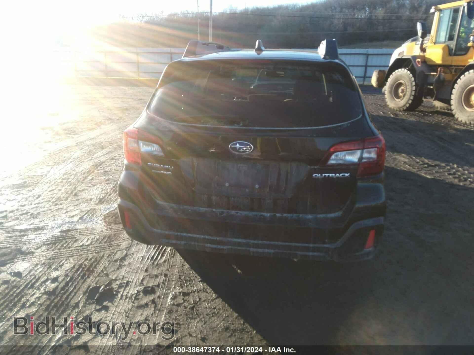2018 SUBARU OUTBACK - VIN: 4S4BSADC7J3373738 - Фото 17