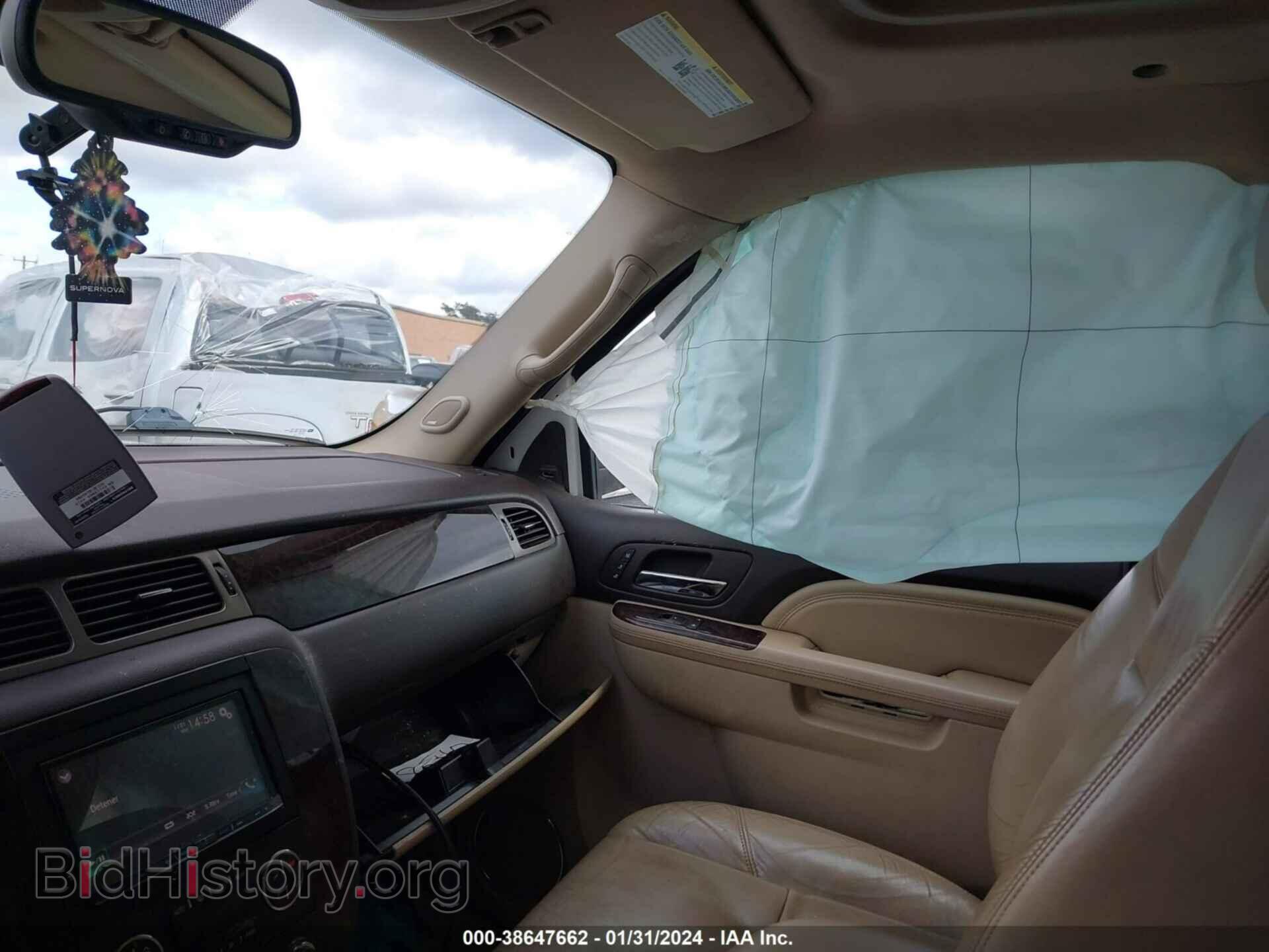 2010 GMC YUKON - VIN: 1GKUKEEF1AR204300 - Фото 5