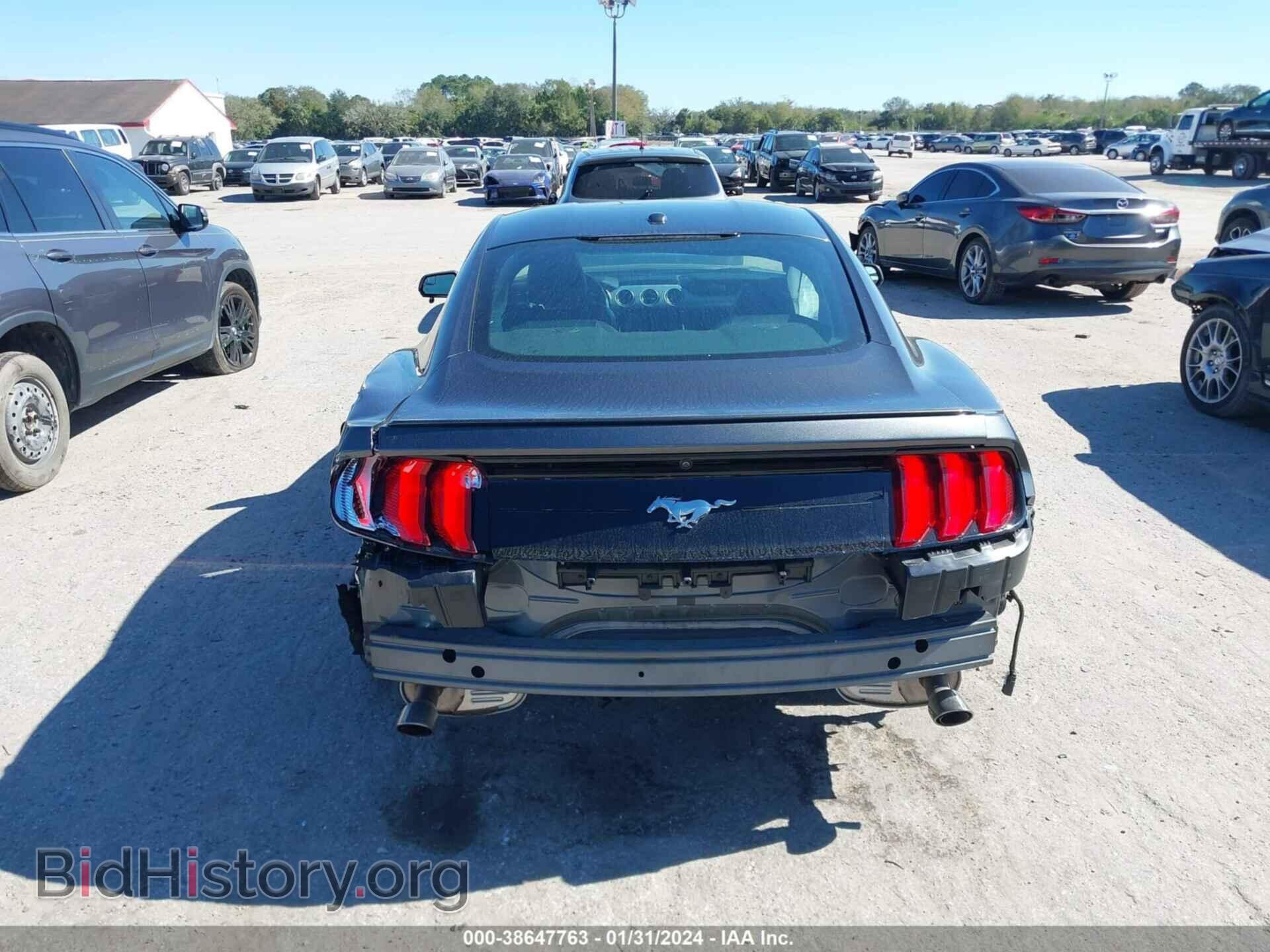 2018 FORD MUSTANG - VIN: 1FA6P8TH1J5102164 - Фото 17