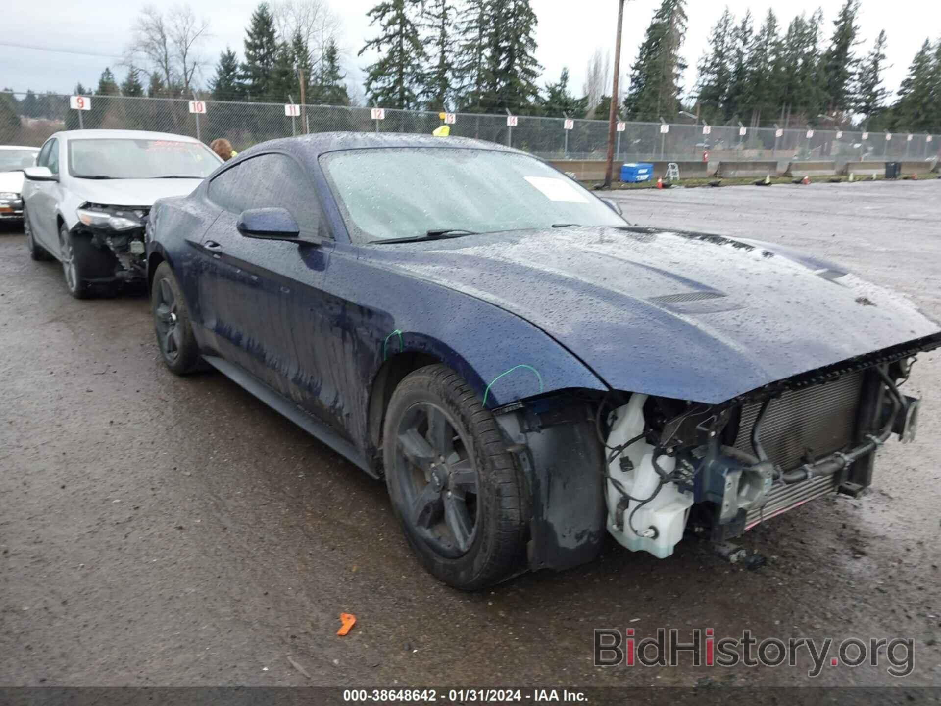 Photo 1FA6P8TH1J5114945 - FORD MUSTANG 2018
