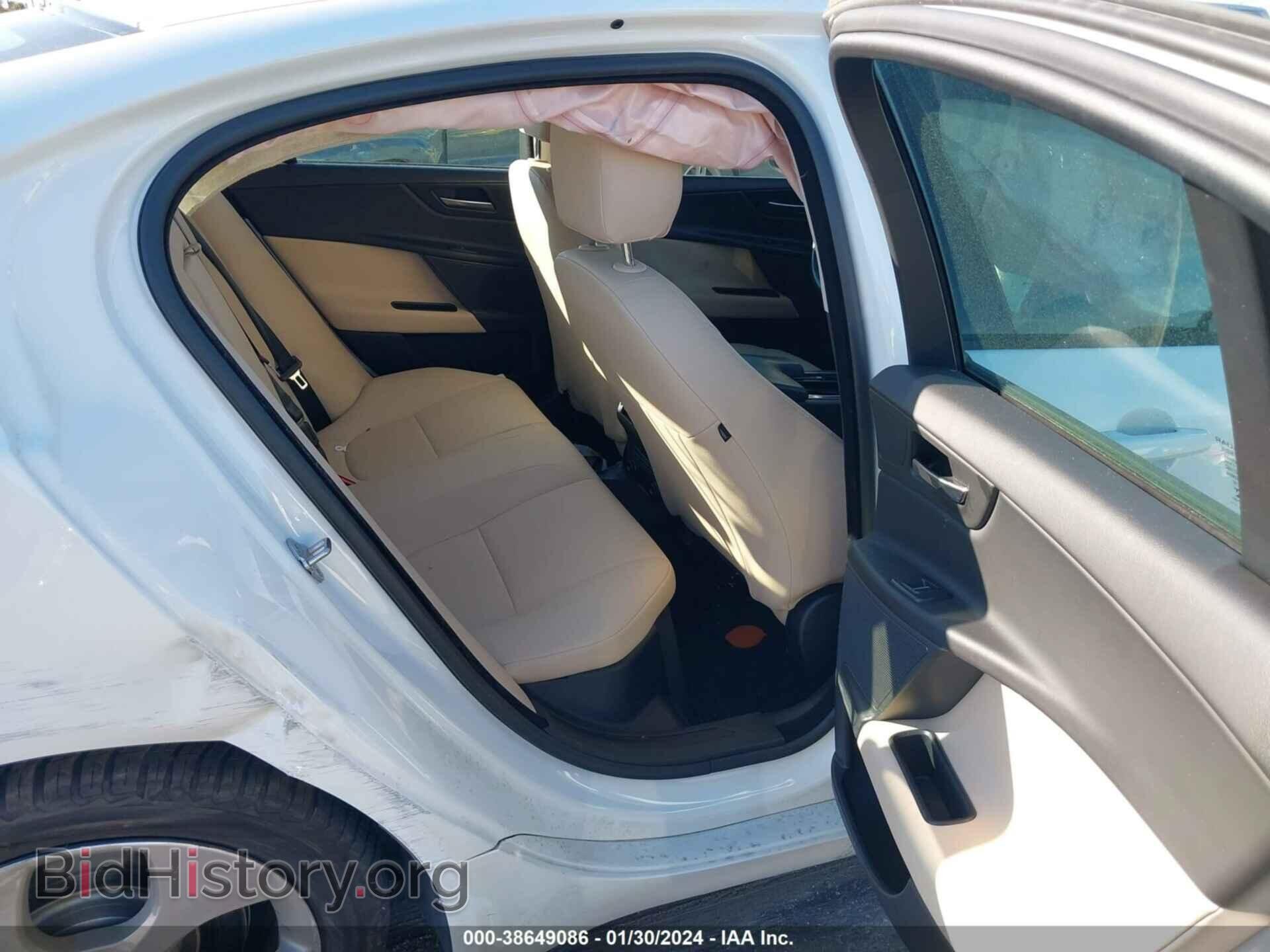2018 JAGUAR XE - VIN: SAJAR4FX6JCP31281 - Фото 8