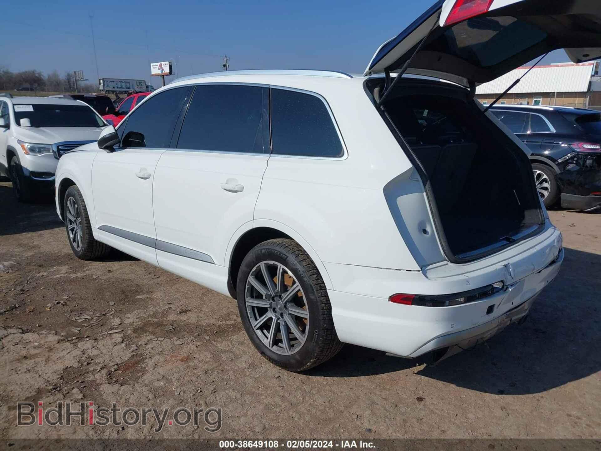 2017 AUDI Q7 - VIN: WA1VAAF71HD045220 - Фото 3